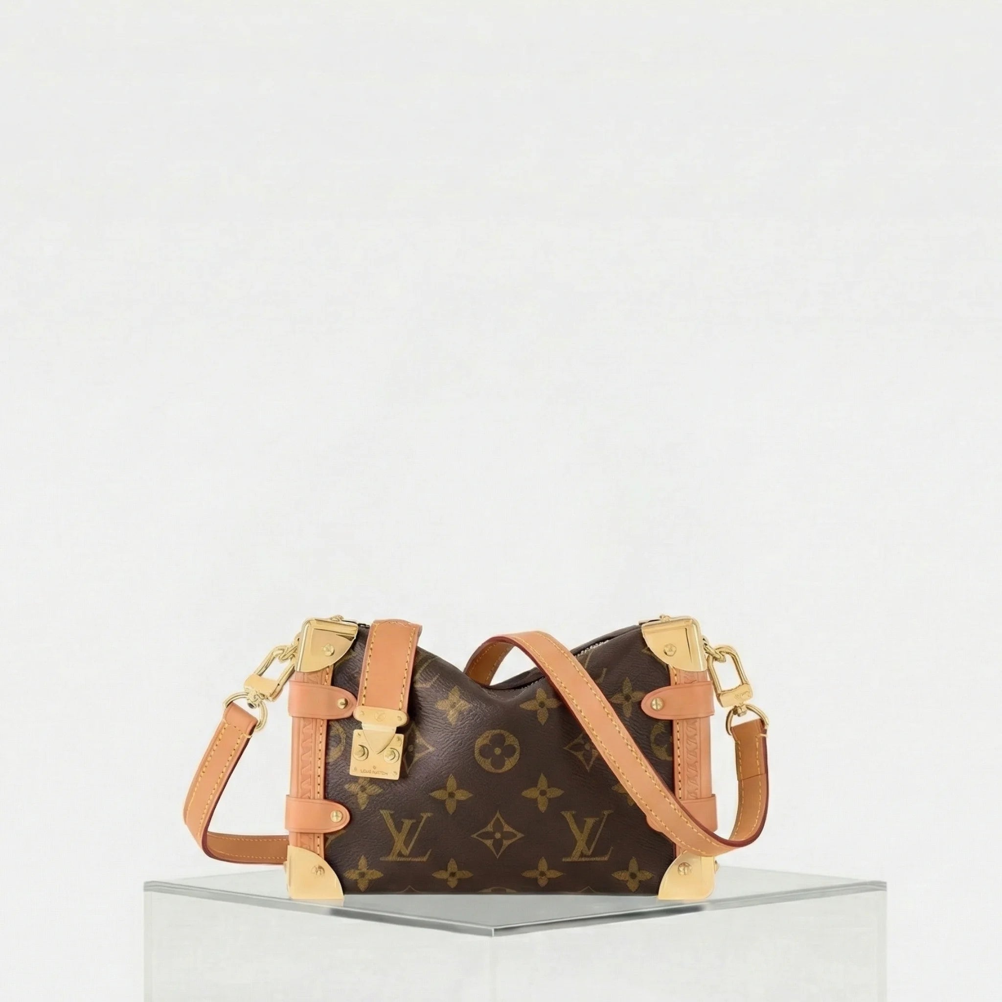 Louis Vuitton Side Trunk PM, Front