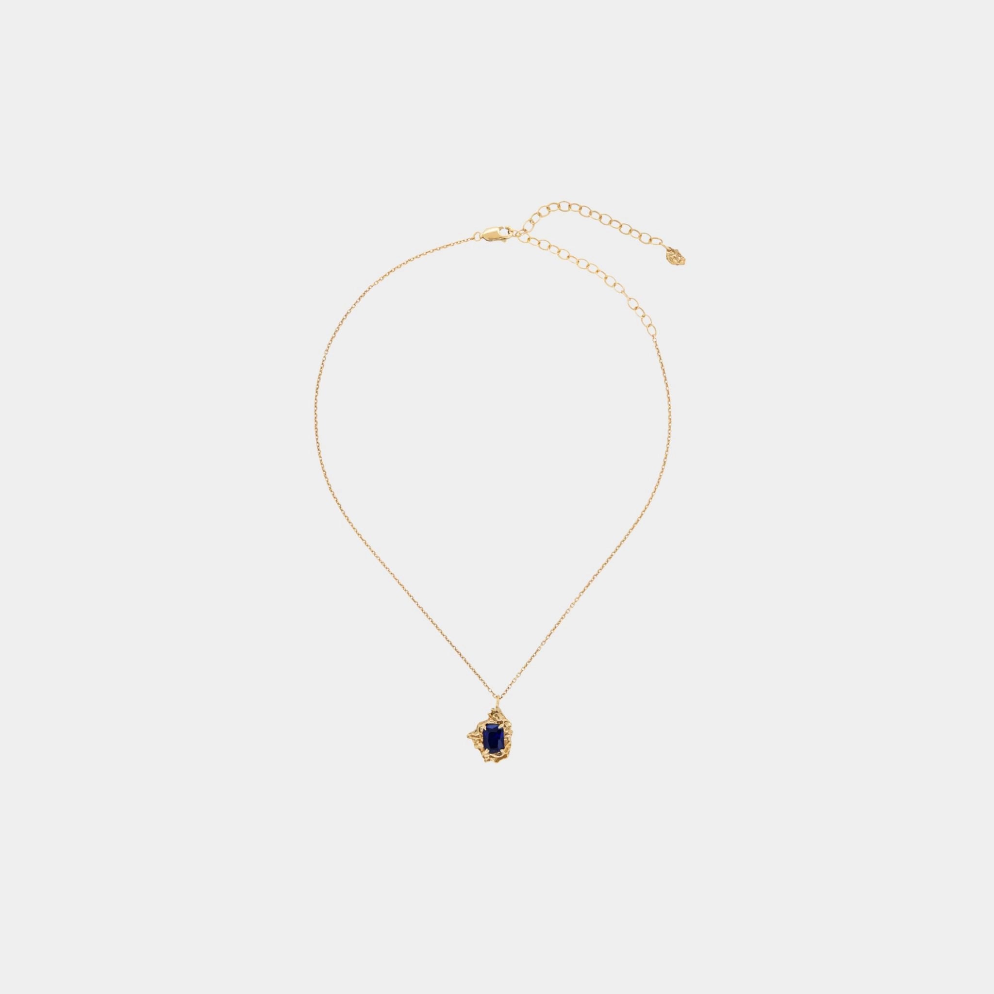 Loveness Lee Leana Sapphire Necklace, Model
