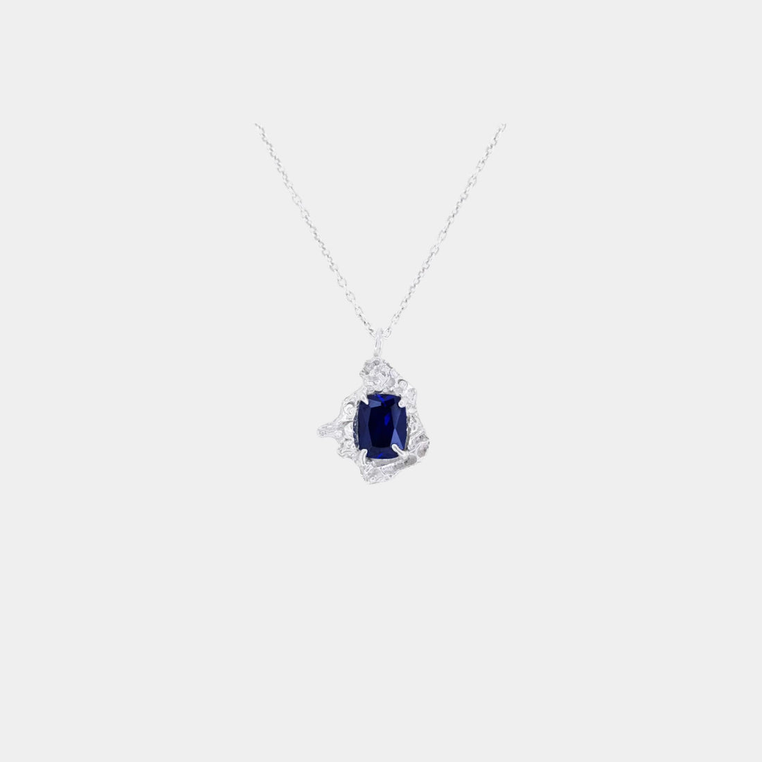 Leana Sapphire Necklace