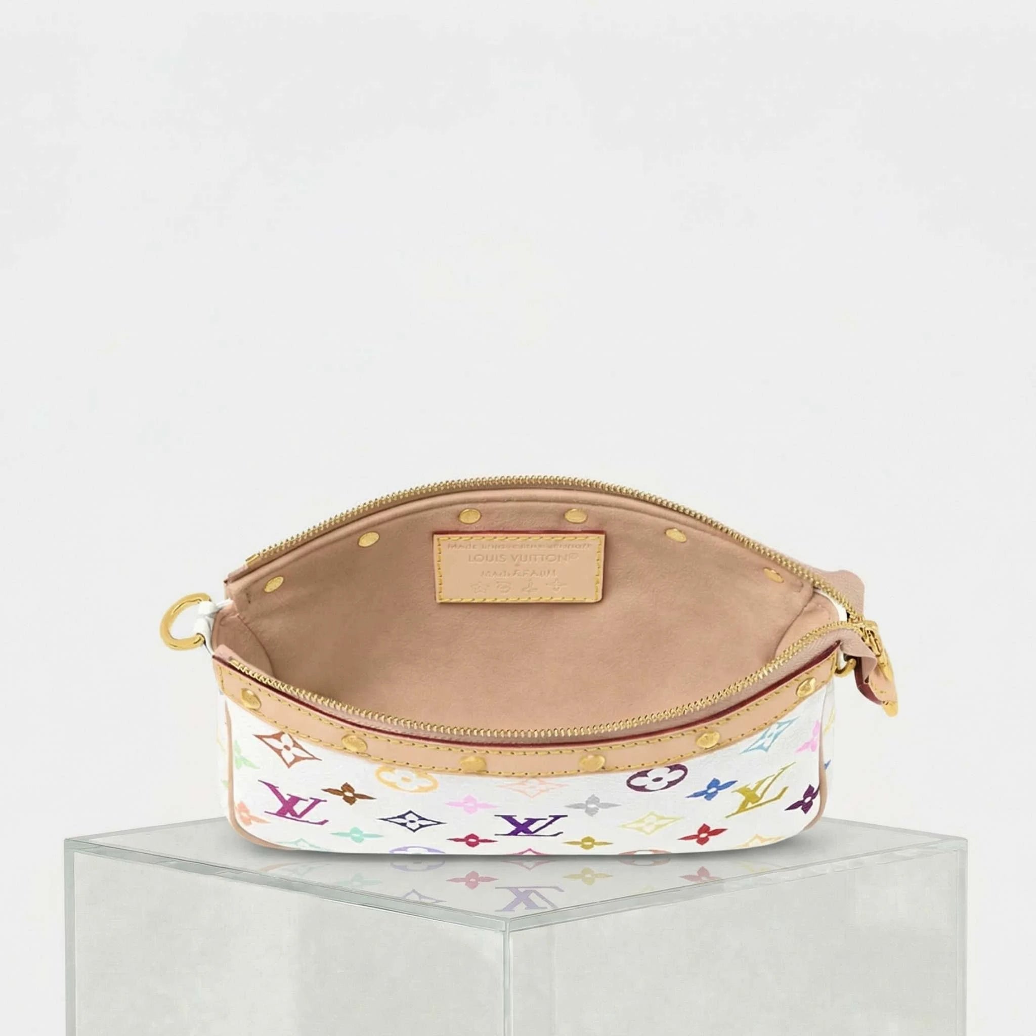 LV x TM Pochette Accessoires Autres Toiles Monogram, Blanc, Inside