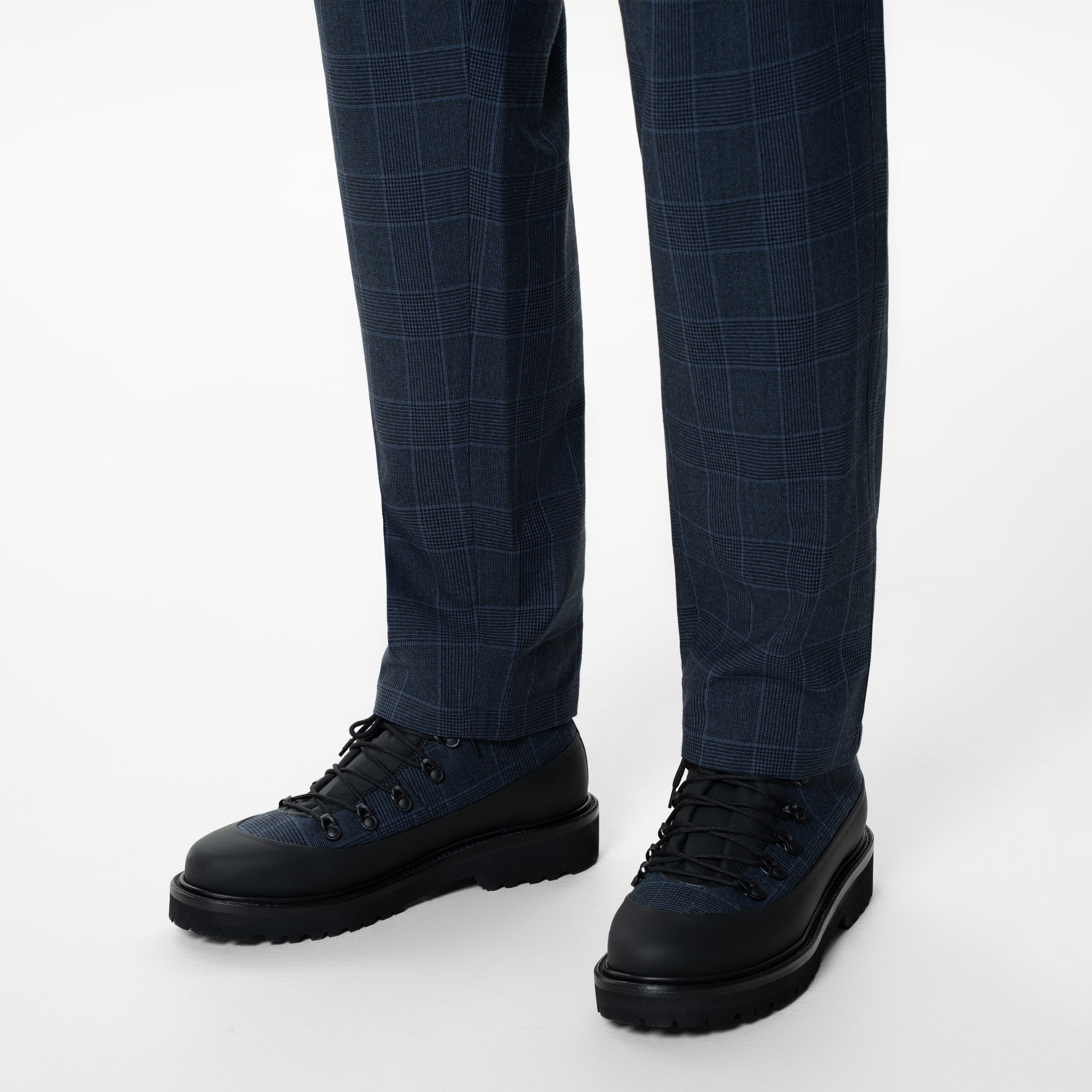Manhattan Boots in Cashmere & Calfskin leather, Navy Model