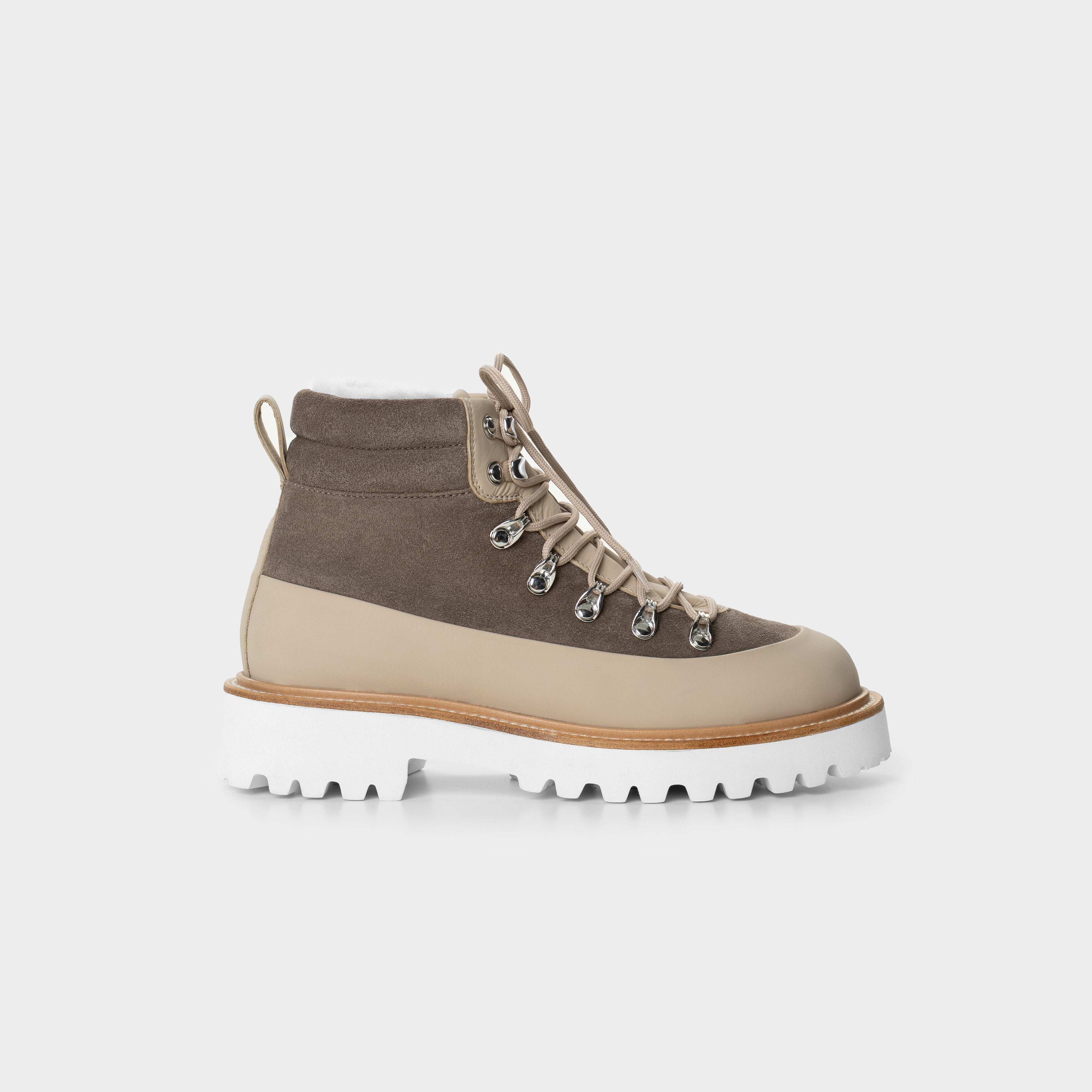 Sierra Boots