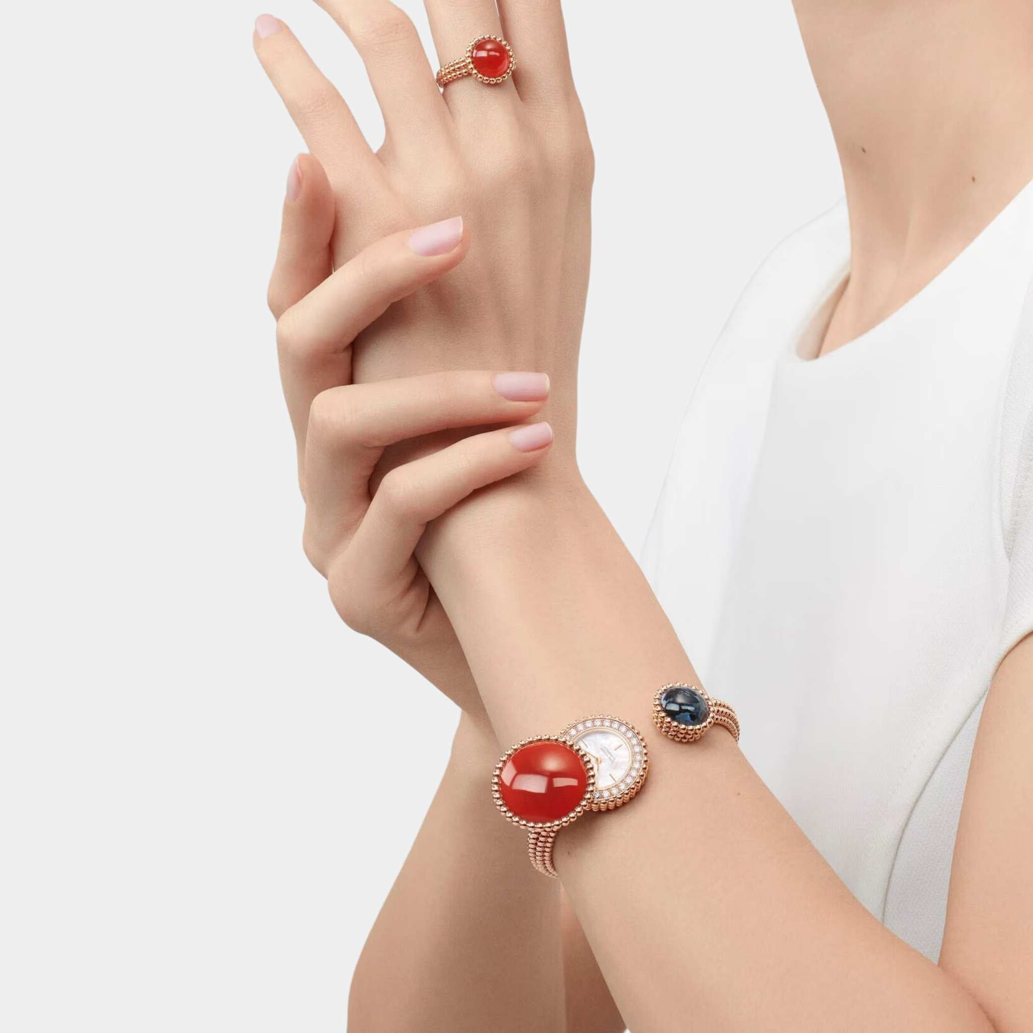 Perlée Toi & Moi secret watch Medium Model Rose Gold Carnelian Diamond Pearl Pietersite, Model