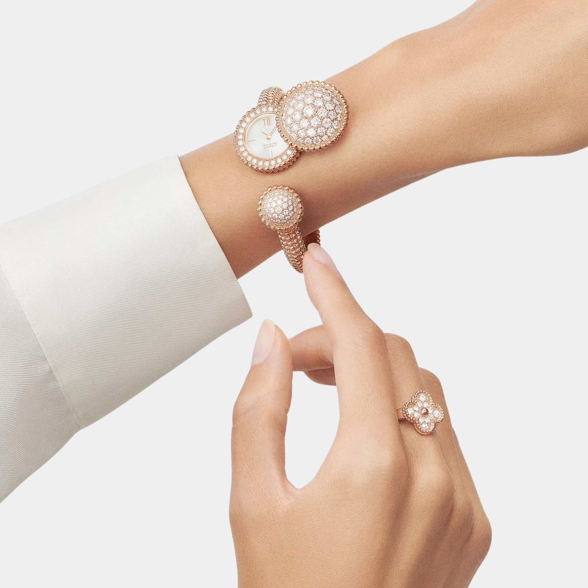 Perlée Toi & Moi Watch Small Model Rose Gold Diamond Mother Of Pearl, Model