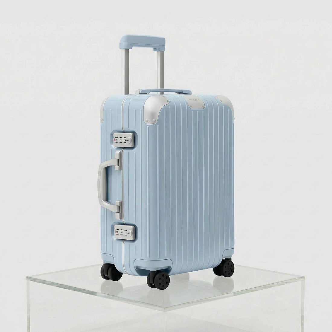 Rimowa Cabin Hybrid Gloss Sky Blue, Side, Studio