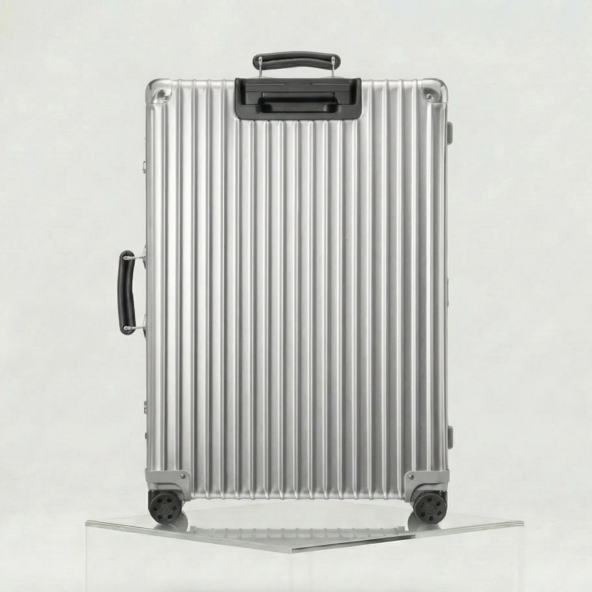 Rimowa Classic Check In L, Silver, Back