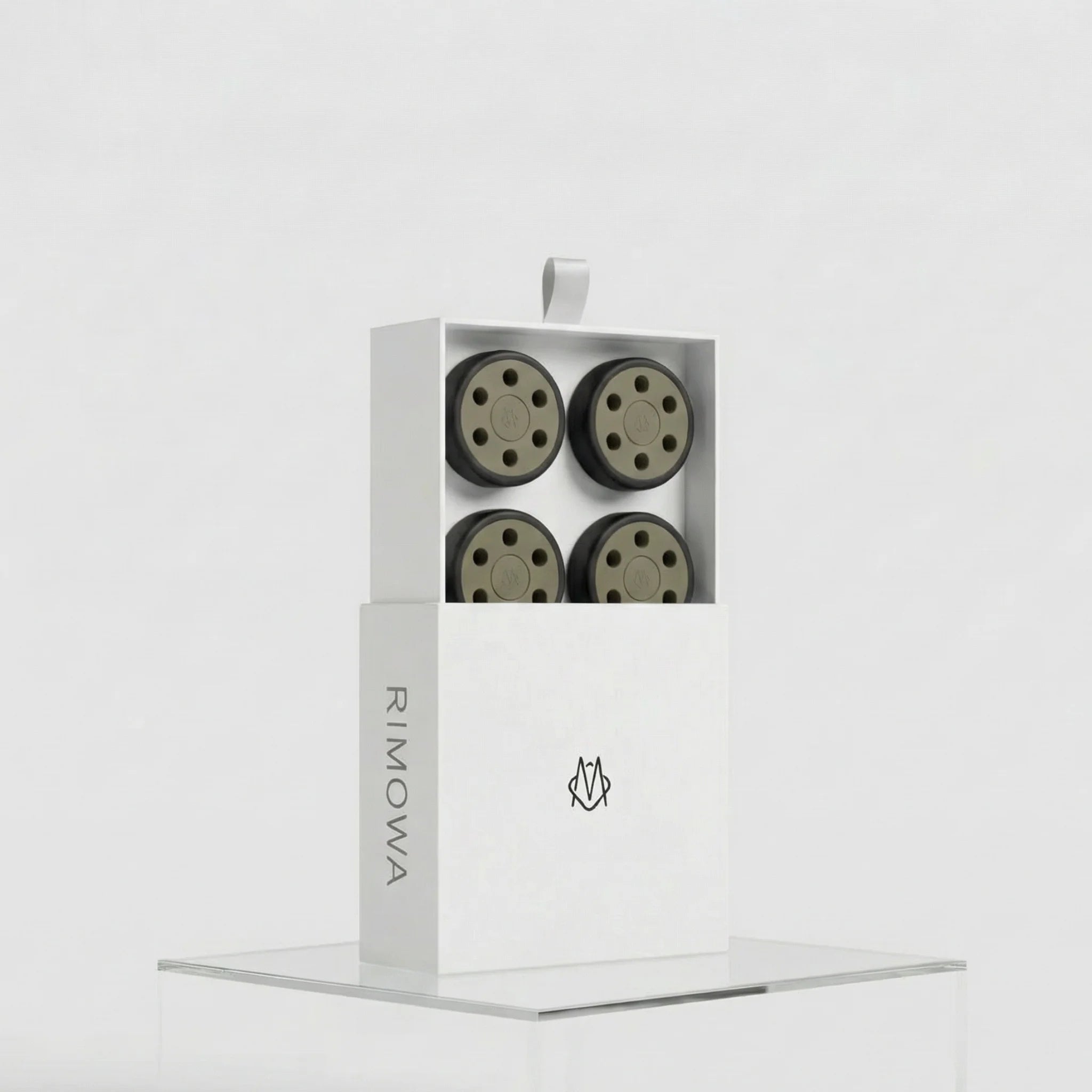Rimowa Classic Wheels Set, Cactus