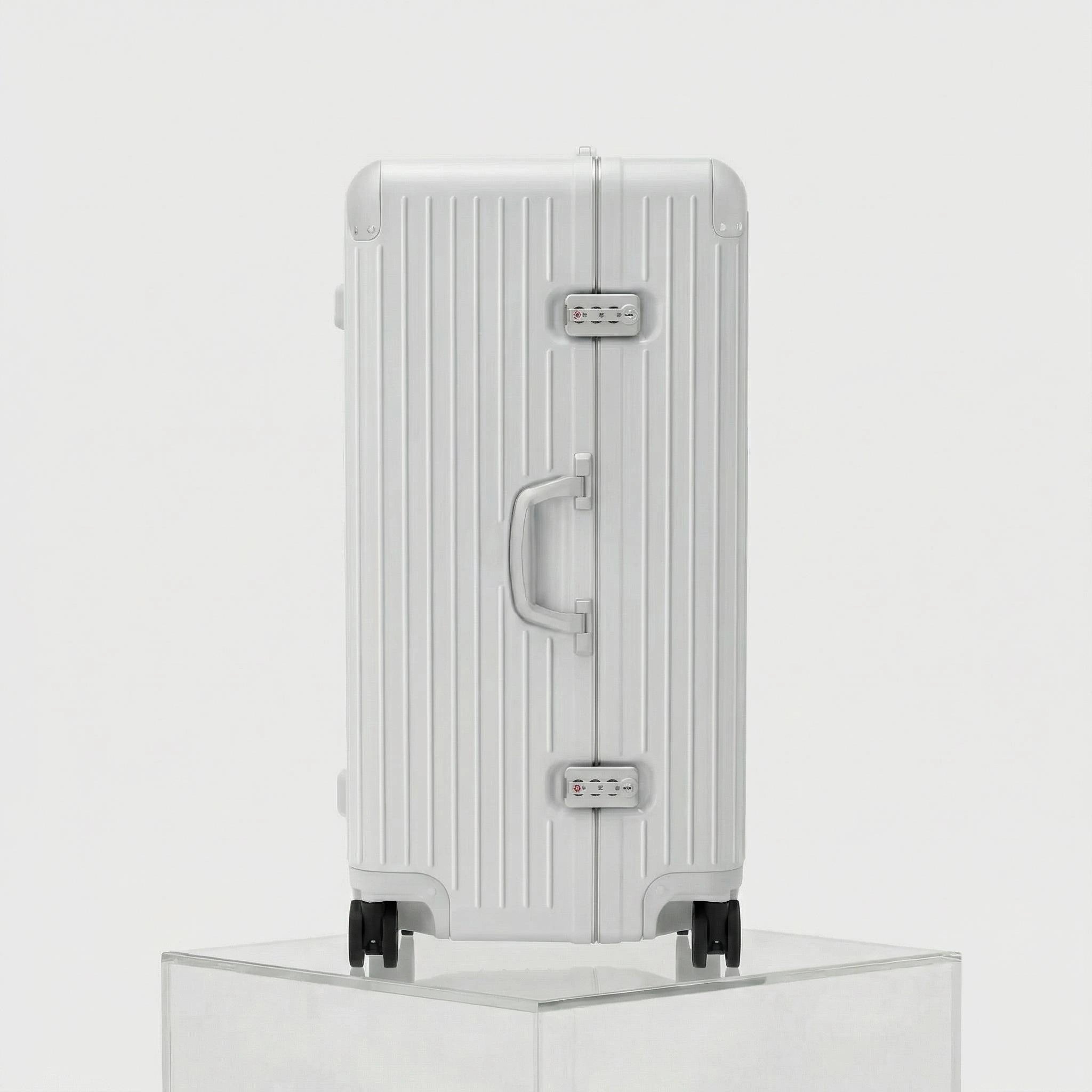 Rimowa Hybrid Trunk Plus, Gloss White, Handle Side