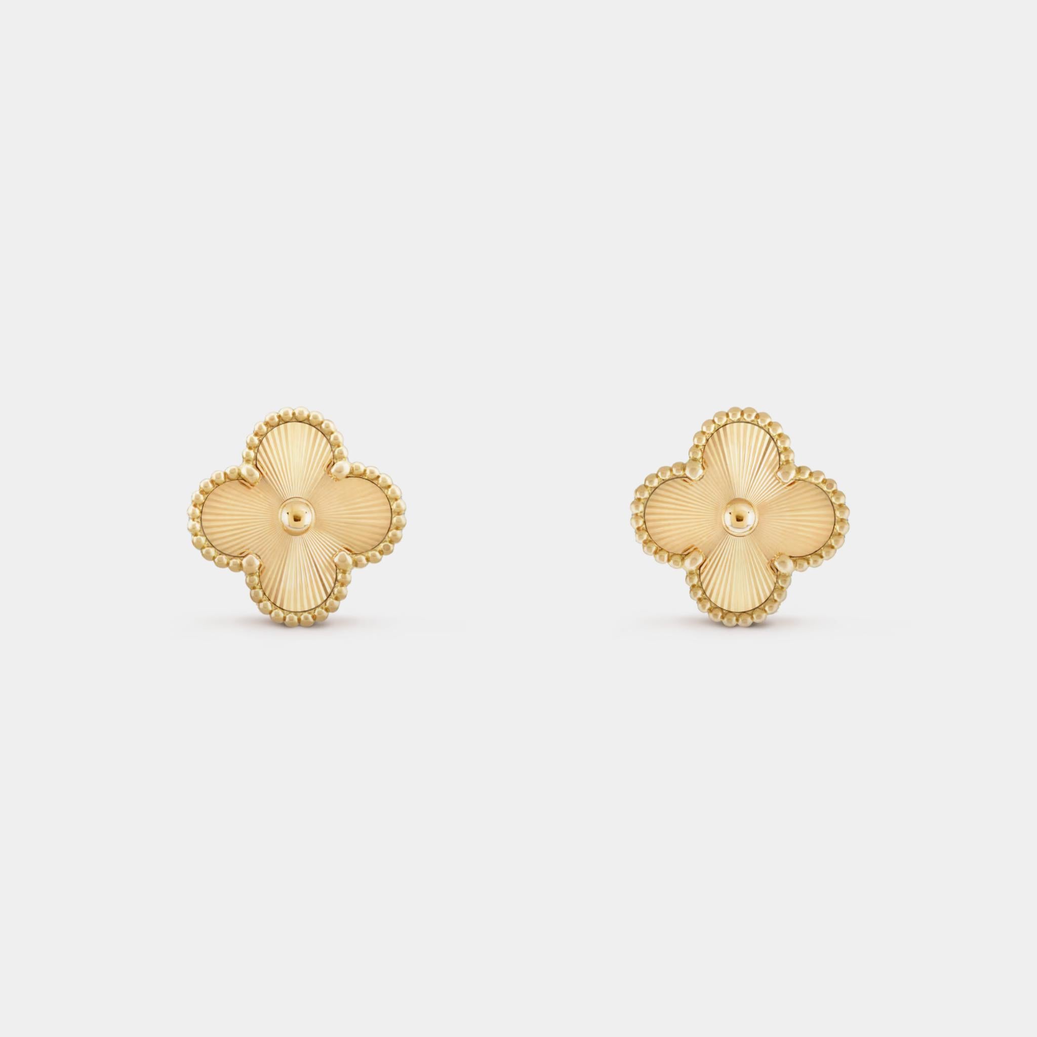 Van Cleef & Arpels Vintage Alhambra Earrings Yellow Gold, Front