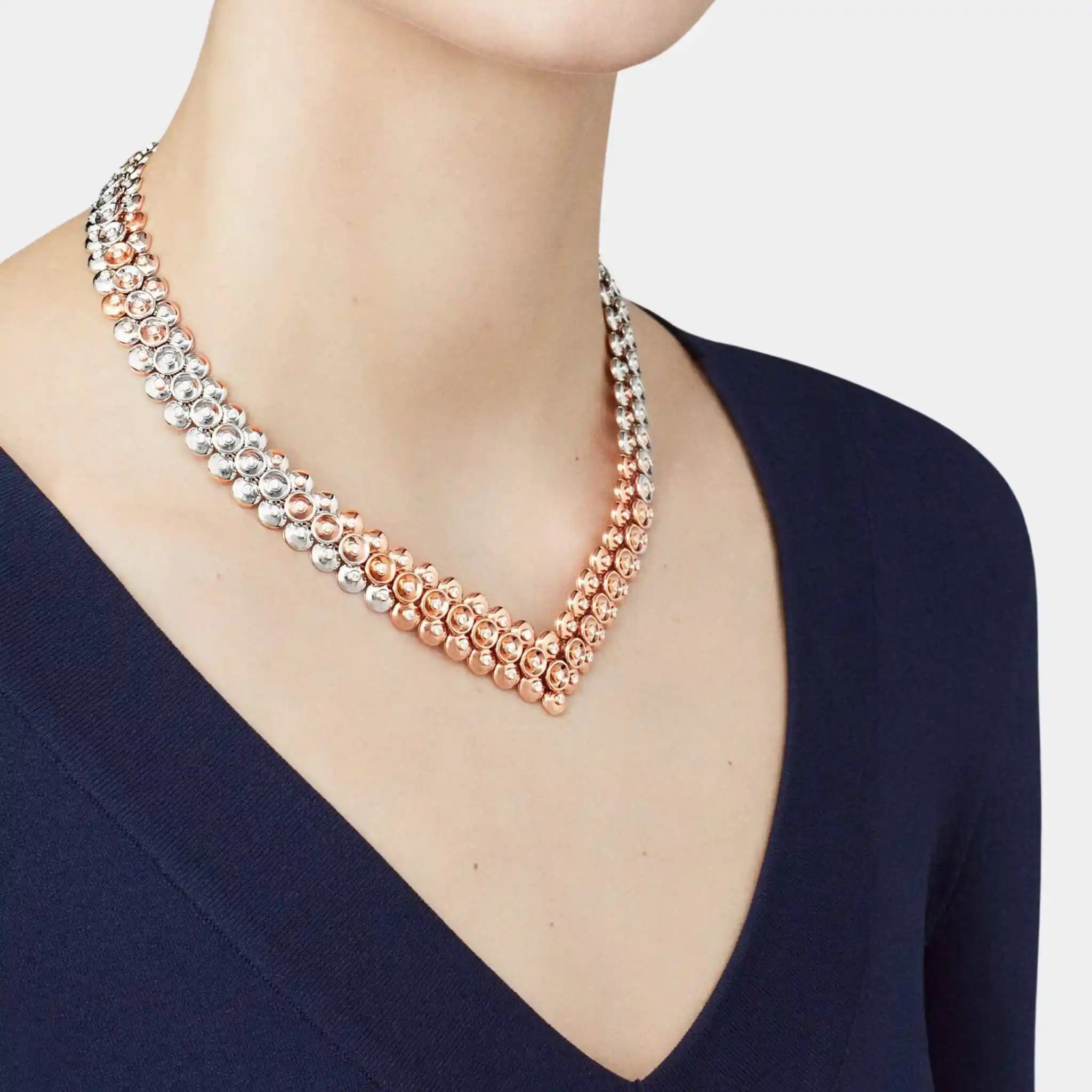 Van Cleef & Arpels Bouton D’or Necklace Rose Gold Diamond, Model