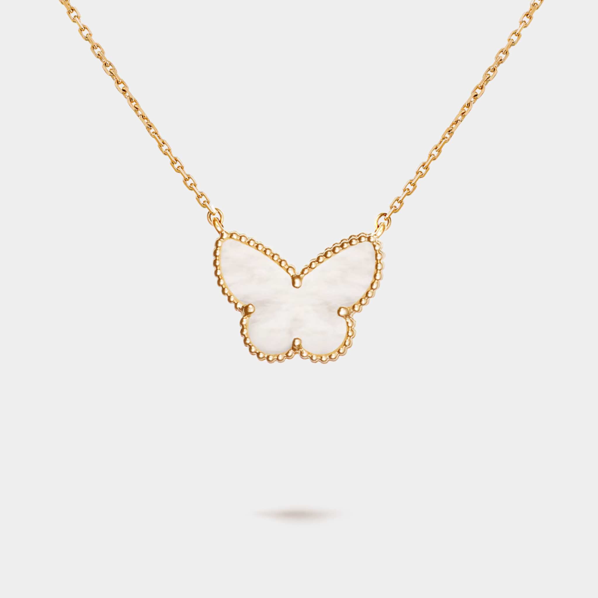 Van Cleef & Arpels Lucky Alhambra Butterfly Pendant Yellow Gold Pearl, Front