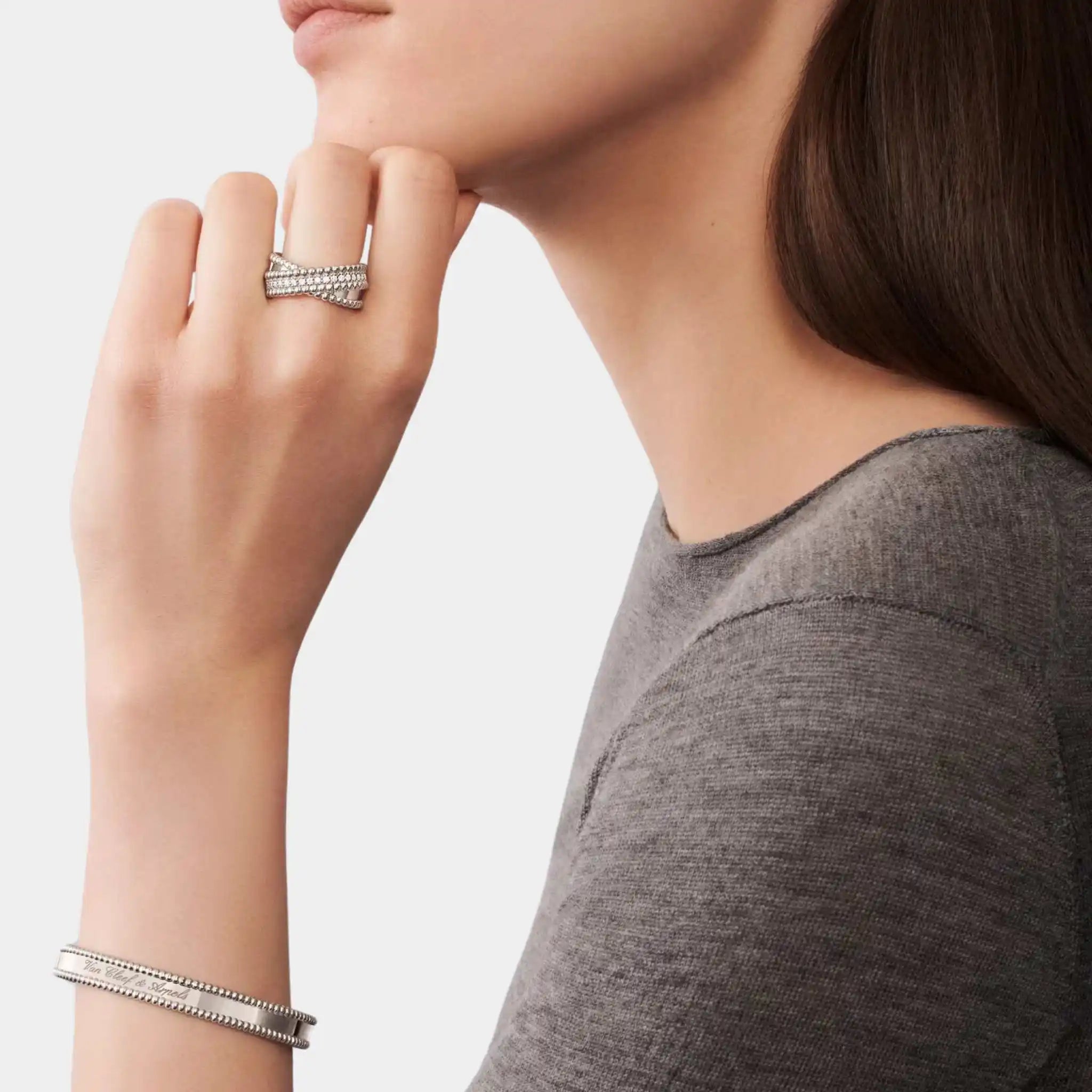 Van Cleef & Arpels Perlée Diamonds Duo Ring White Gold Diamond, Model