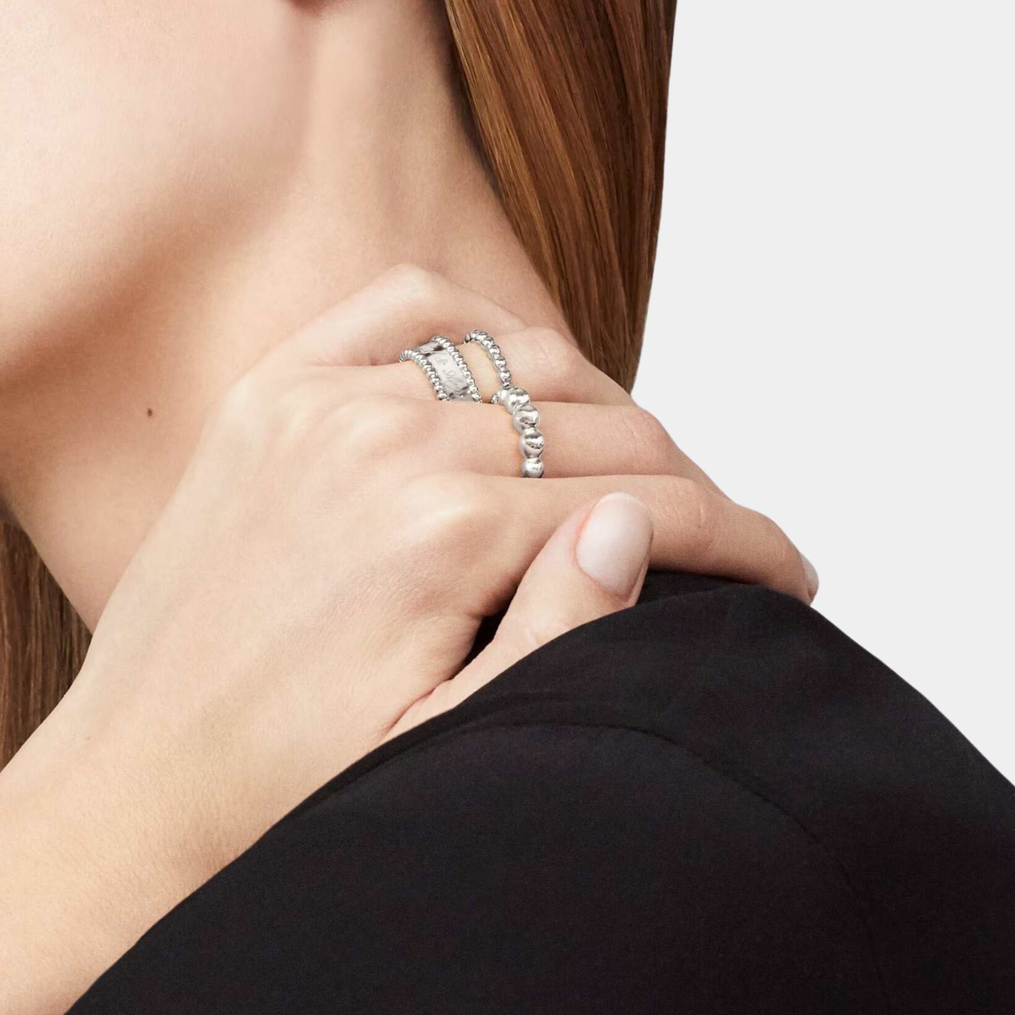 Van Cleef & Arpels Perlée Signature Ring White Gold, Model