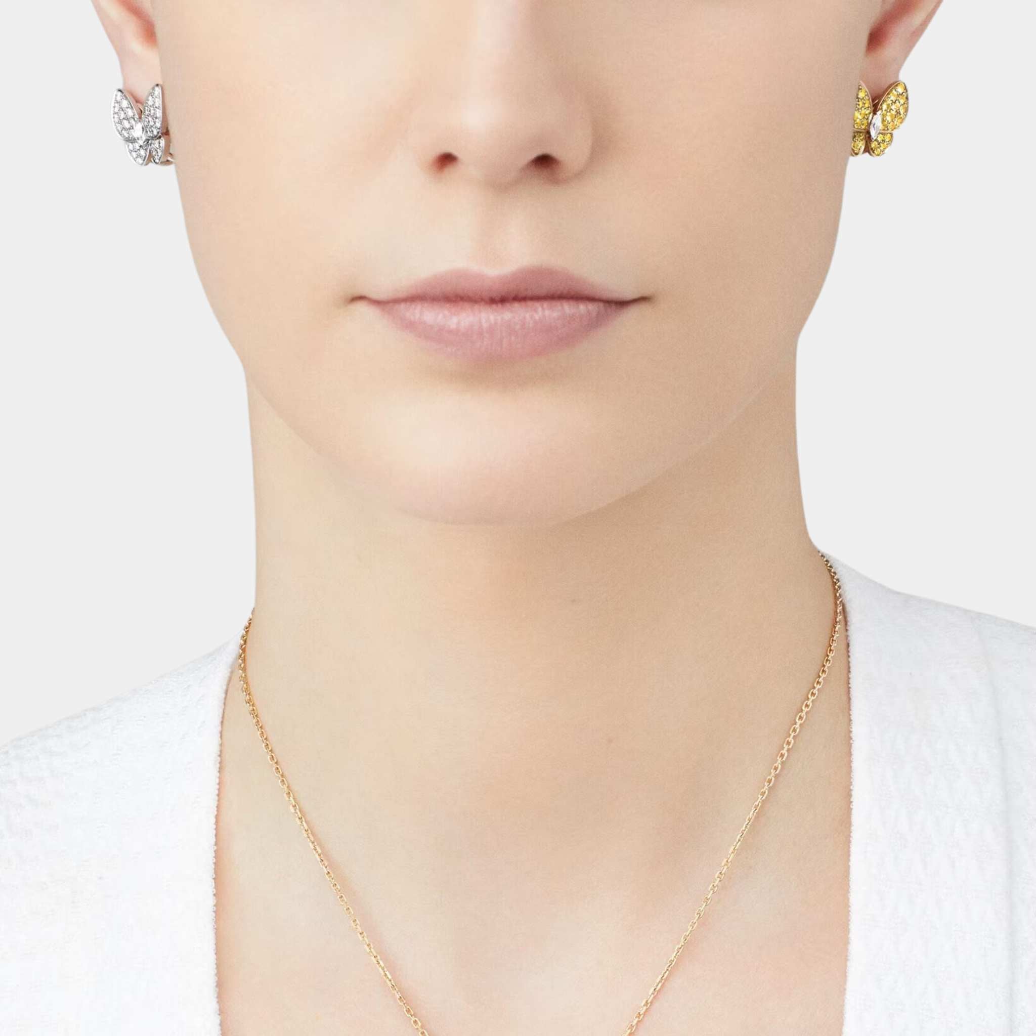 Van Cleef & Arpels Two Butterfly Earrings Yellow Gold Diamond Sapphire, Model