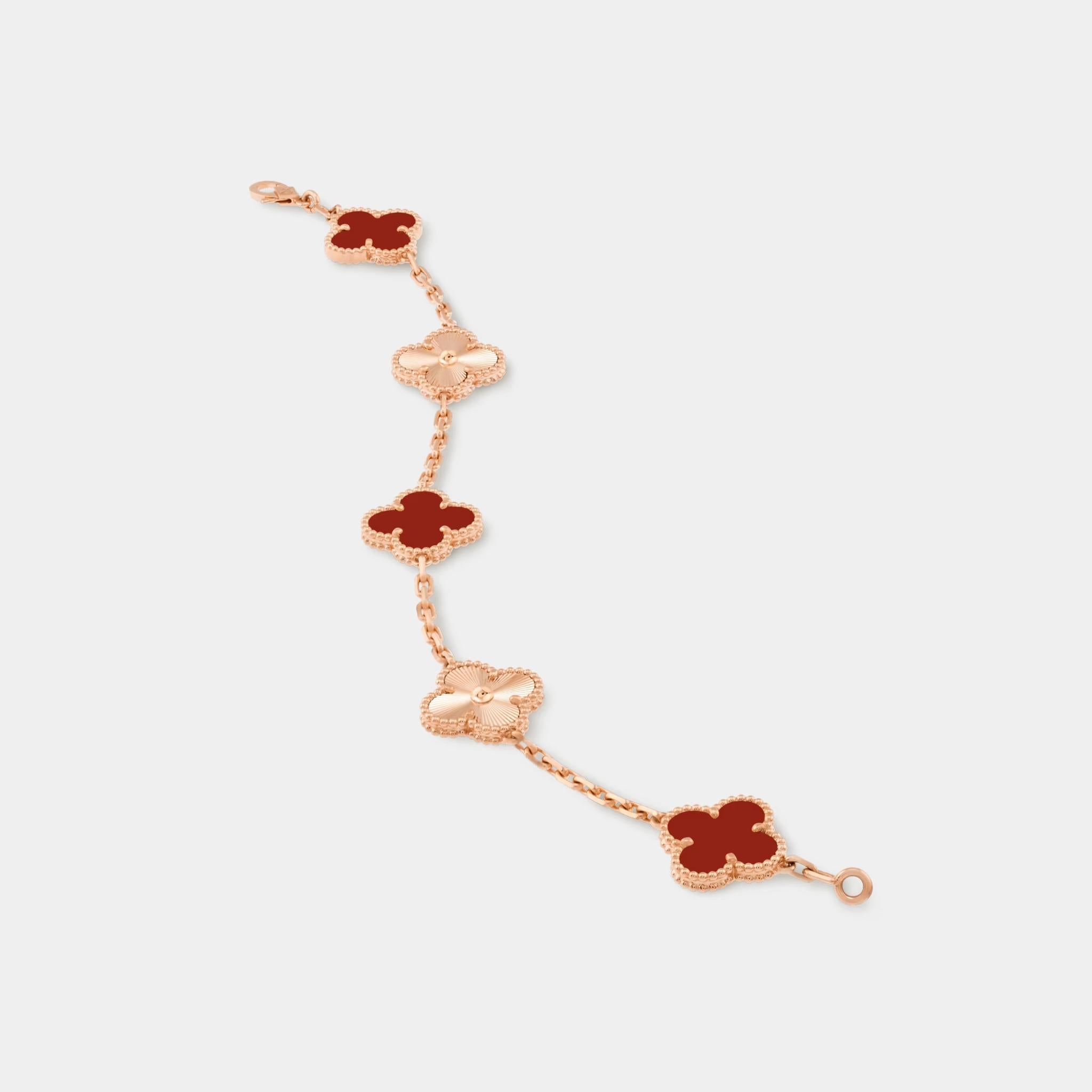 Van Cleef & Arpels Alhambra Rose Gold Motifs Bracelet Carnelian, Closeup