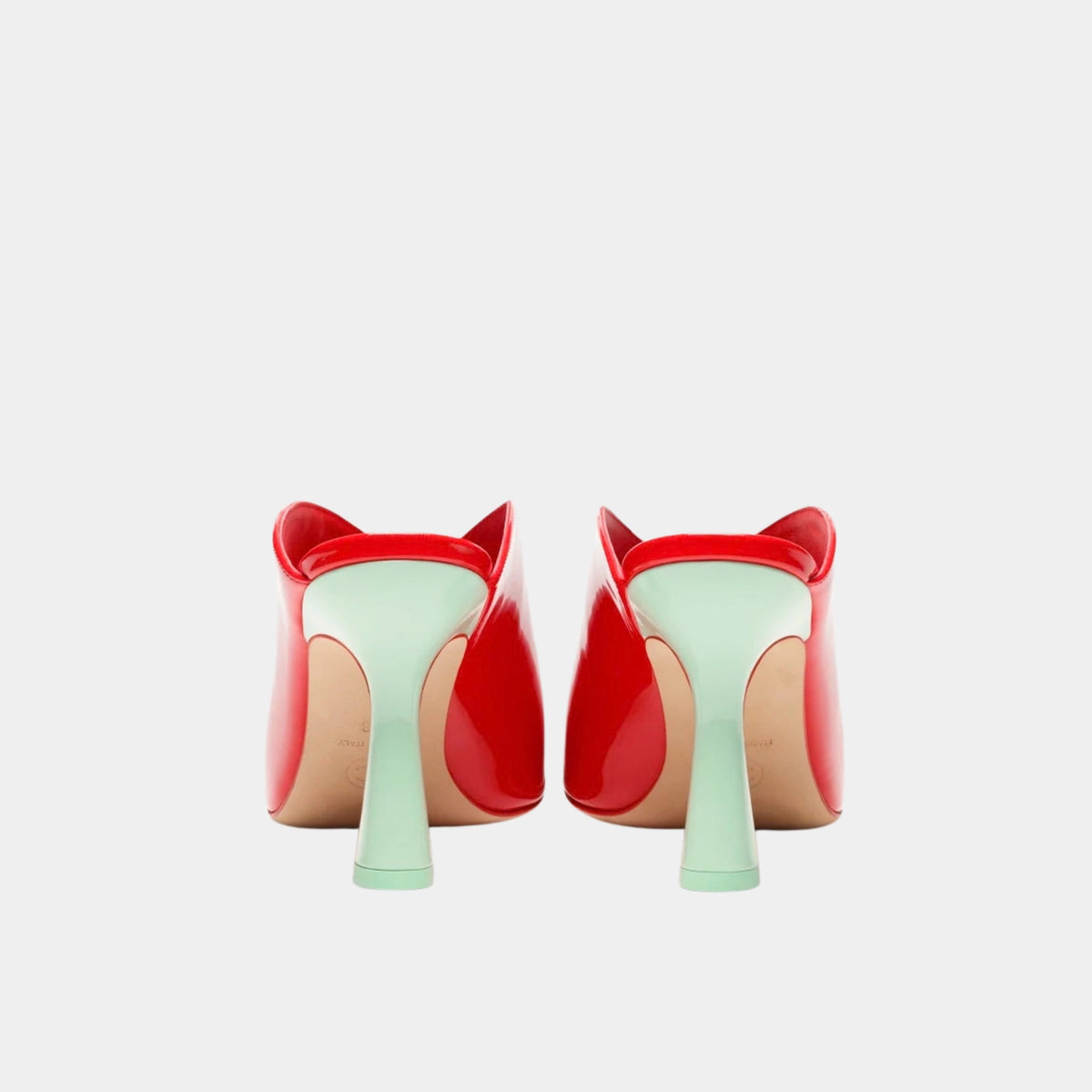 Mules in Leather