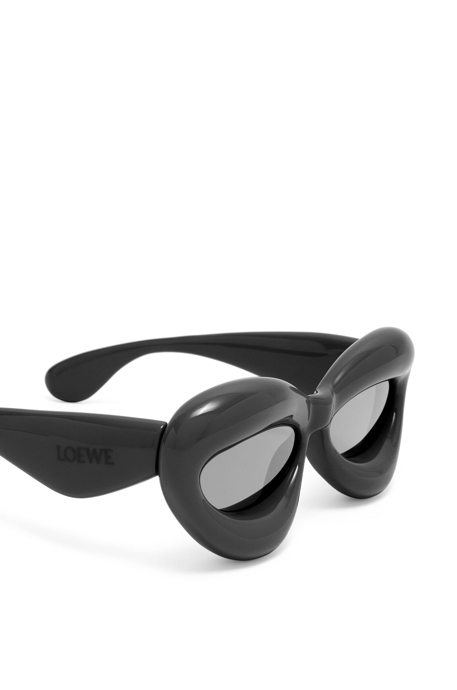 Inflated cateye sunglasses in nylon