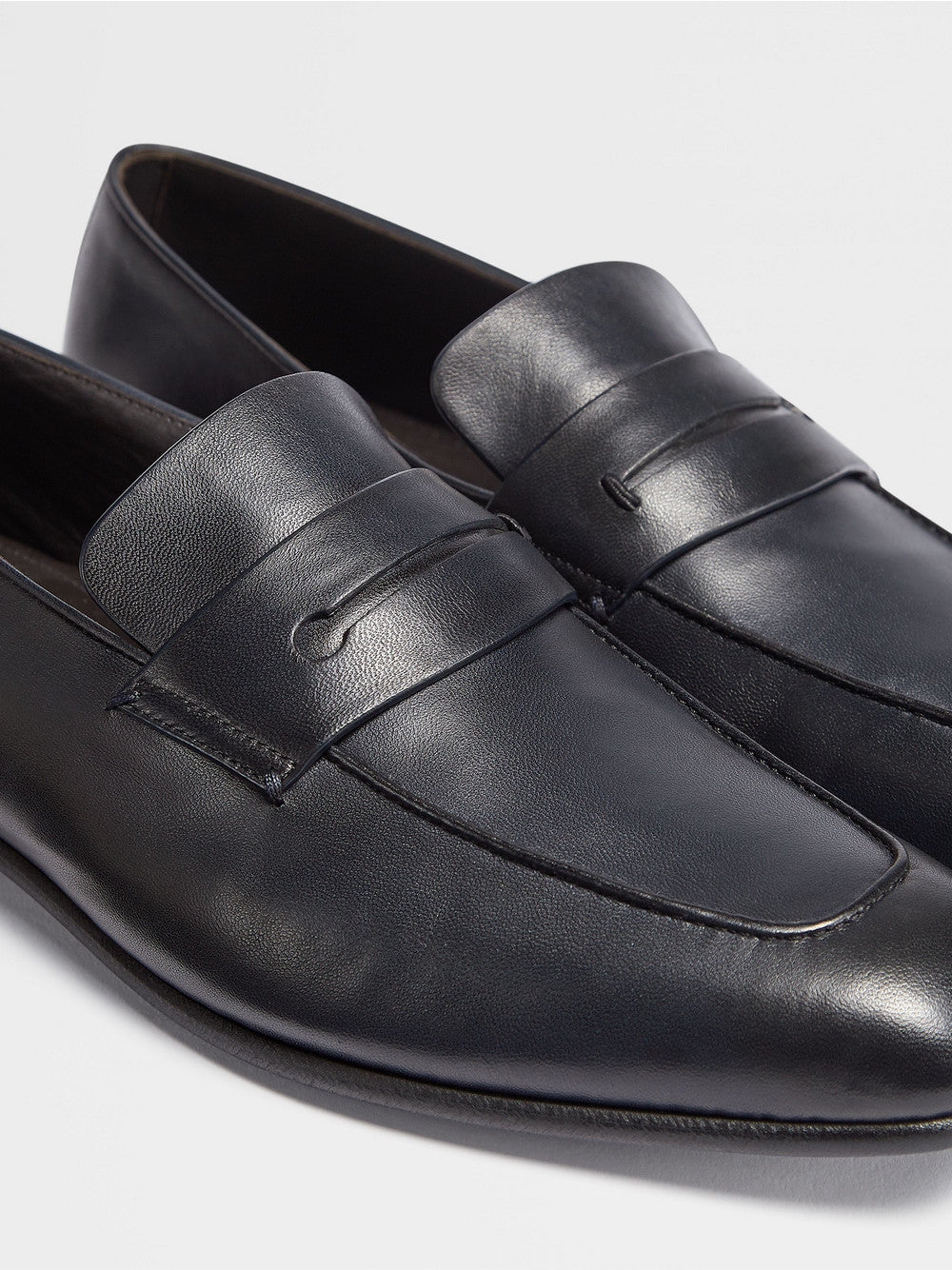 Navy Blue Leather L Asola Loafers