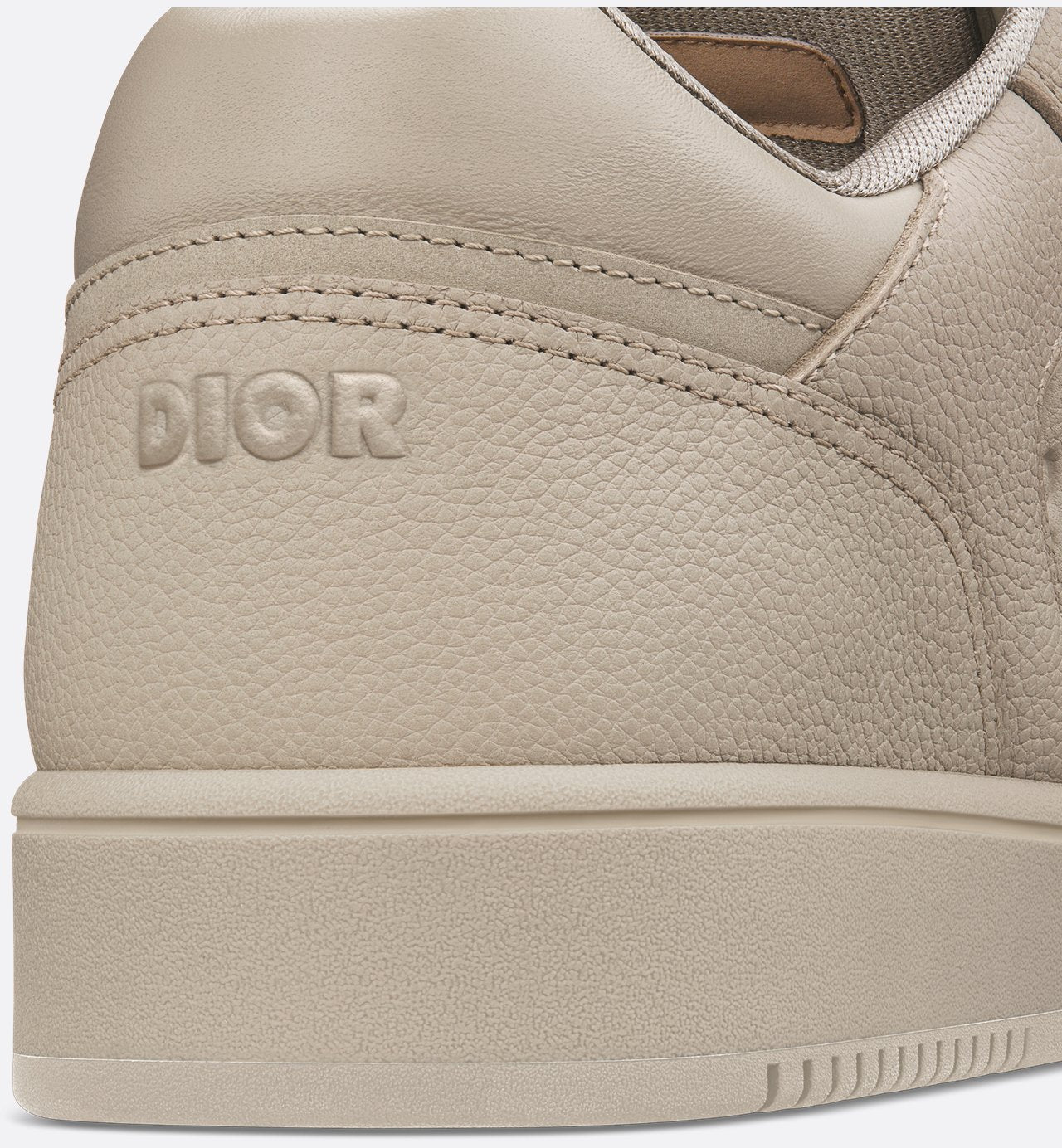 B27 Low Top Sneaker Beige Grained Calfskin And Beige Dior Gravity Leather