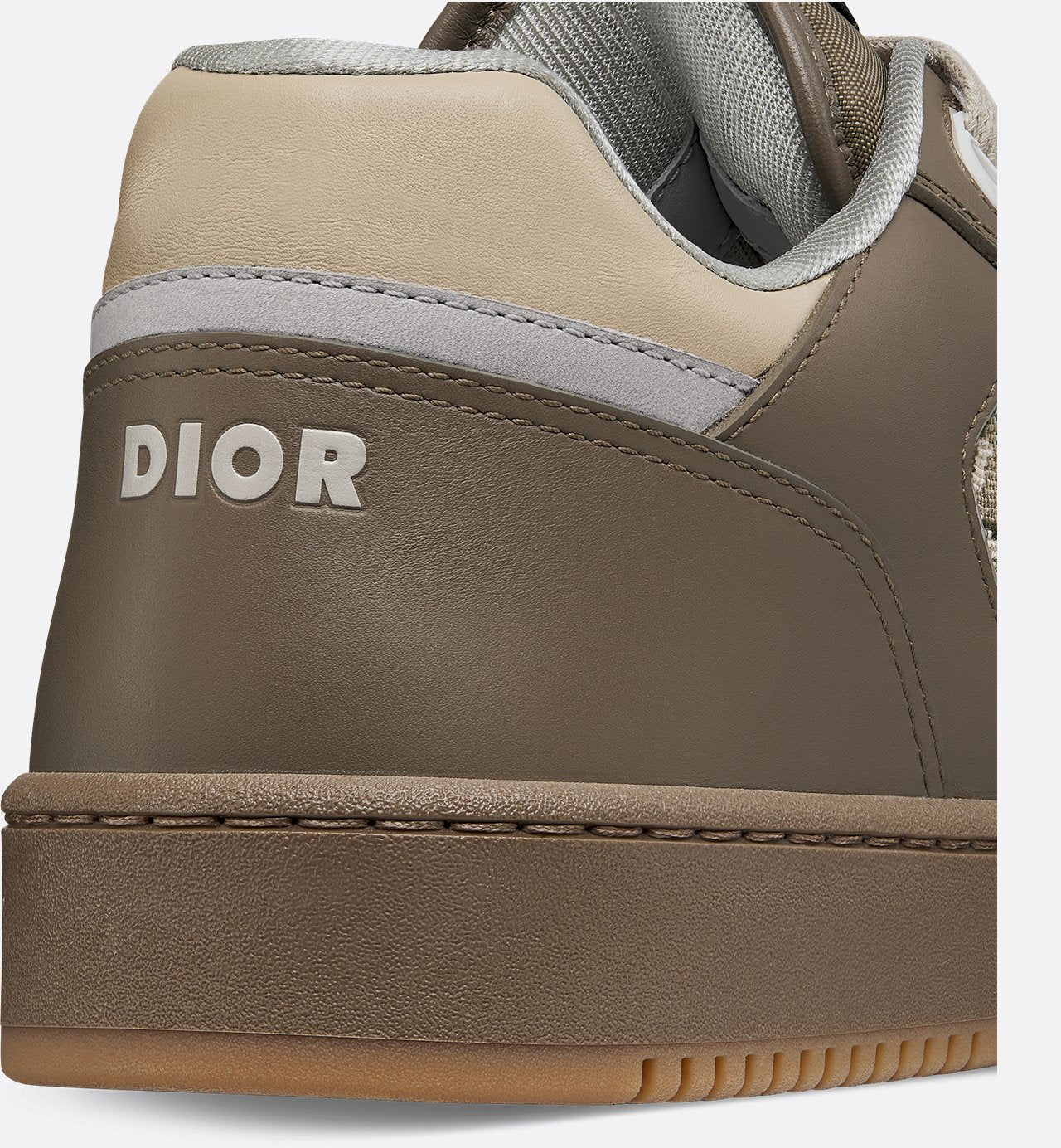 B27 Low Top Sneaker Khaki And Beige Smooth Calfskin With Khaki Dior Oblique Jacquard