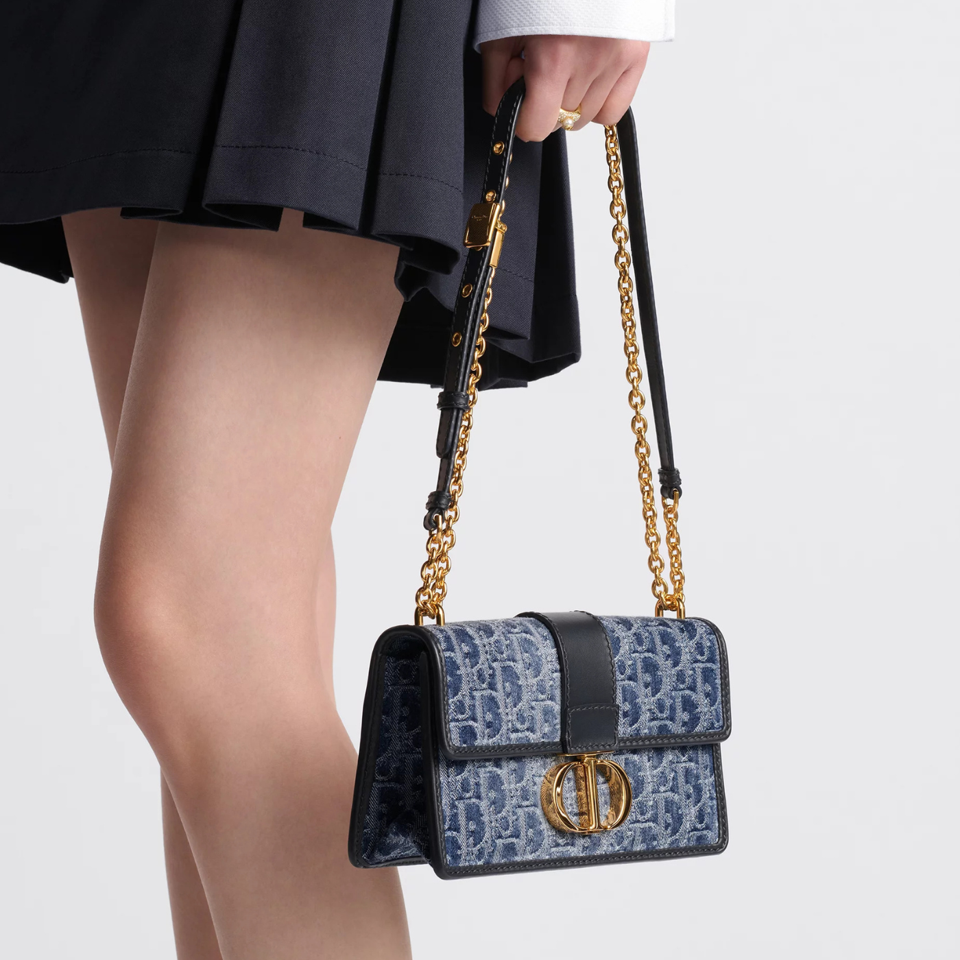 30 Montaigne East-West Bag with Chain Blue Denim Dior Oblique Jacquard