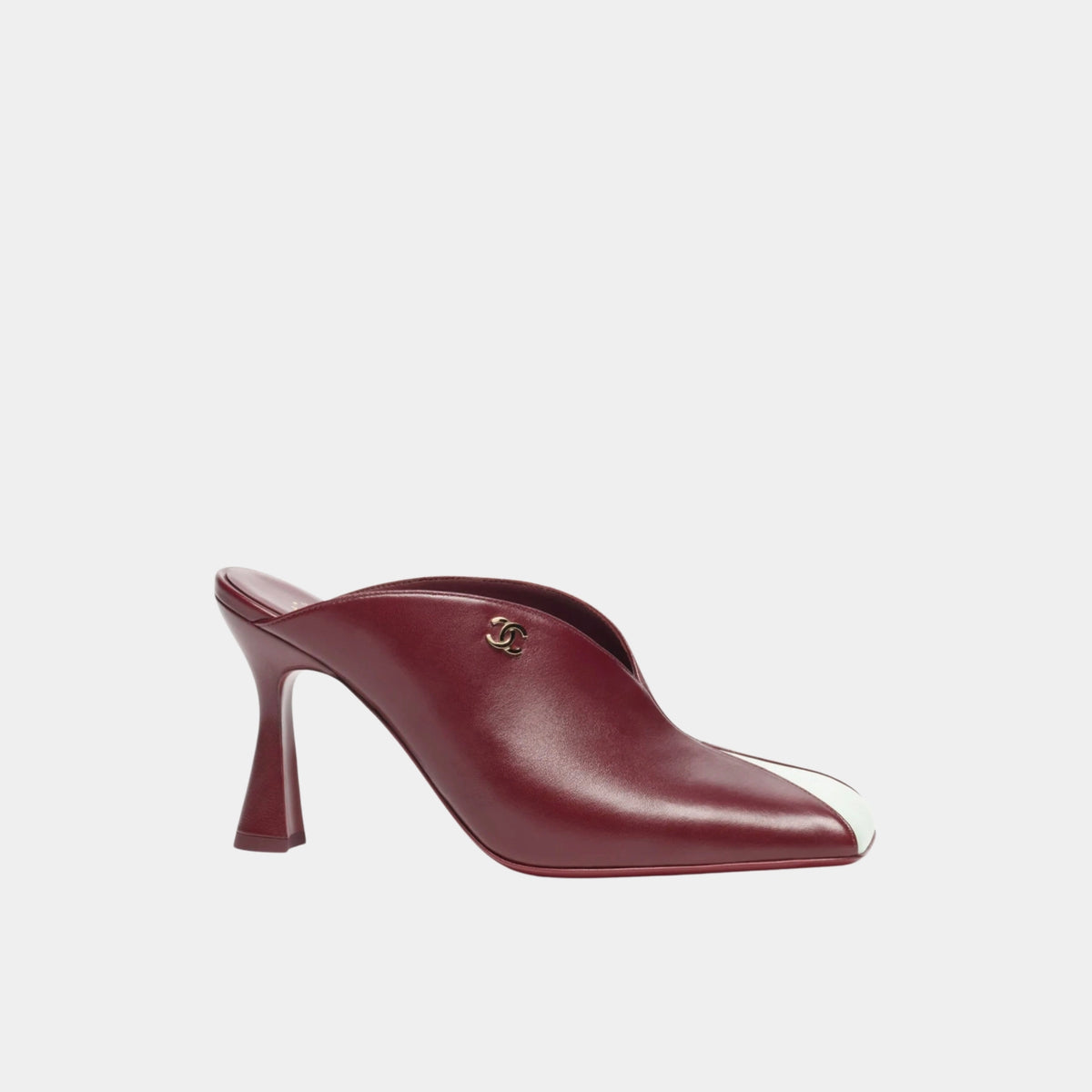 Mules in Leather