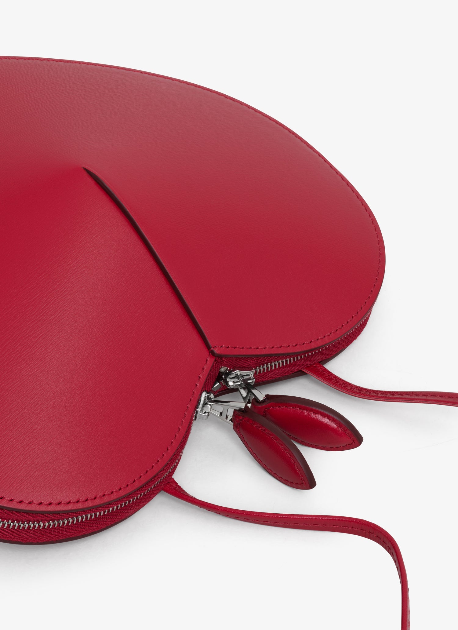 Le Cœur Bag In Calfskin