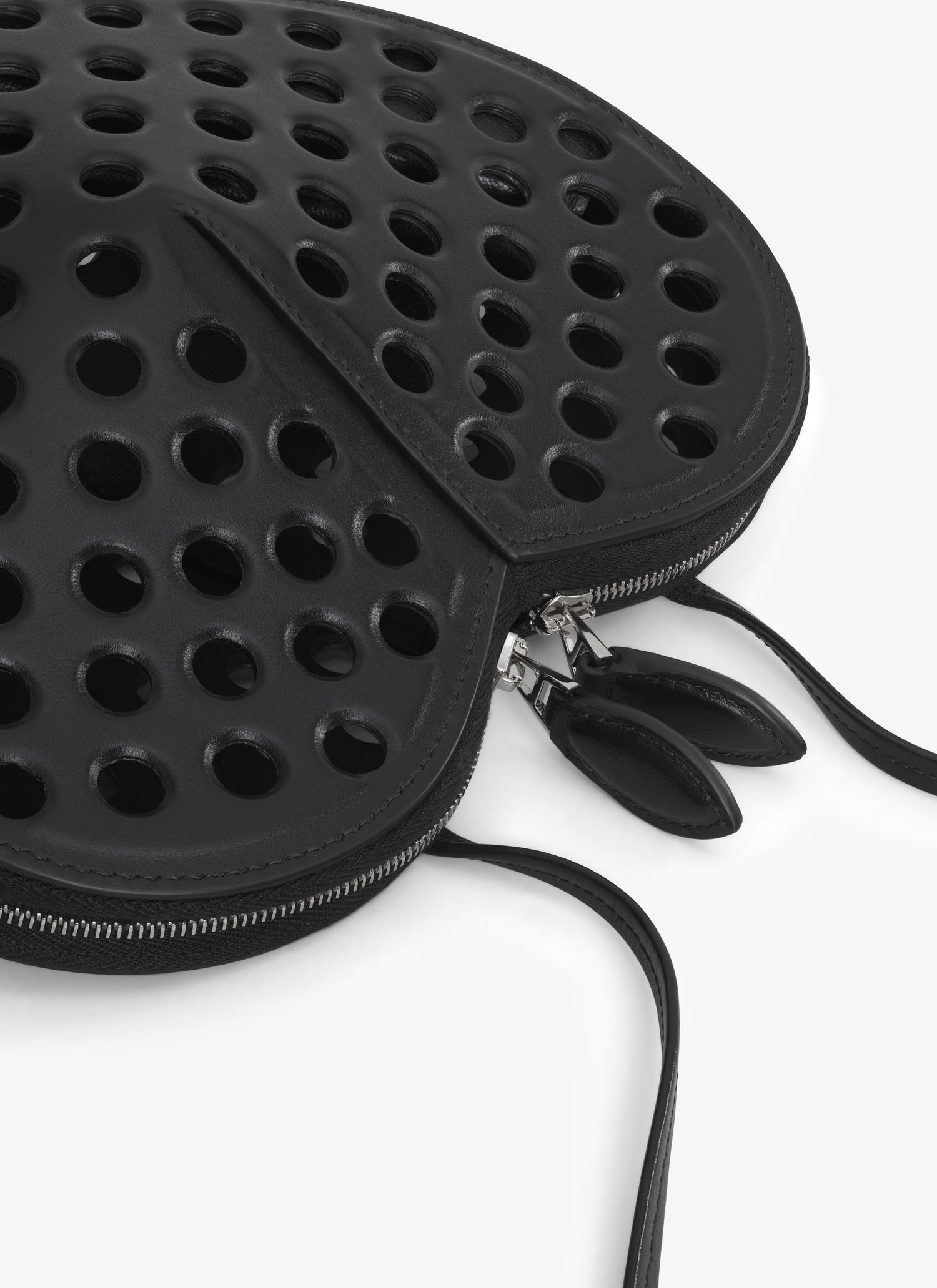 Le Cœur Bag In Perforated Lambskin