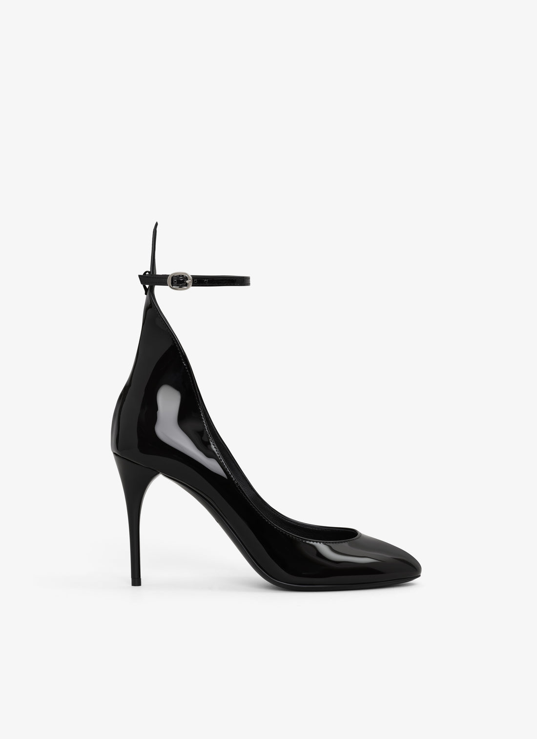 Decollete Pumps In Patent Leather