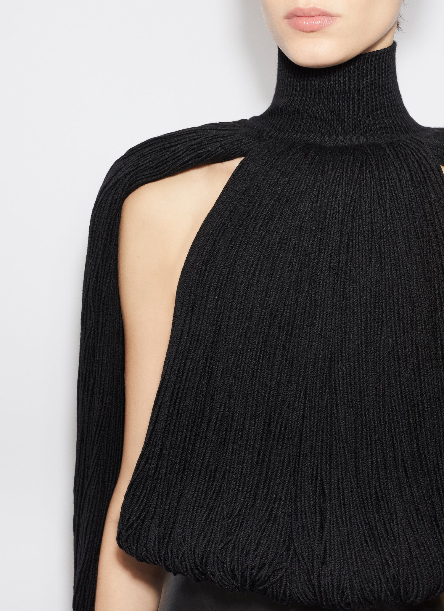 Knitted Fringes Jumper