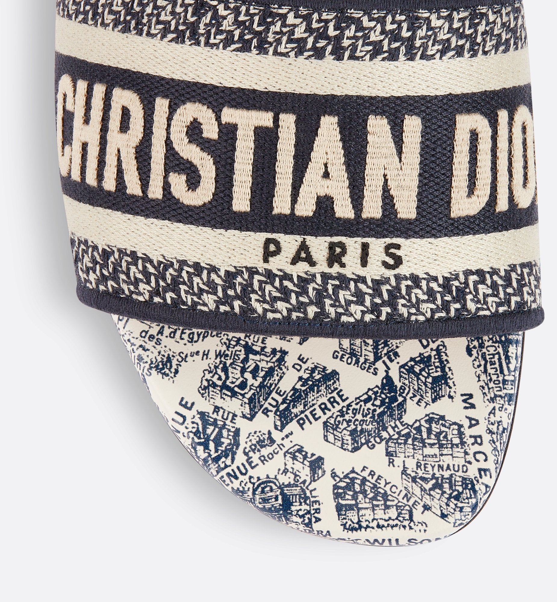 Dway Slide White And Navy Blue Cotton Embroidered With Plan De Paris Motif