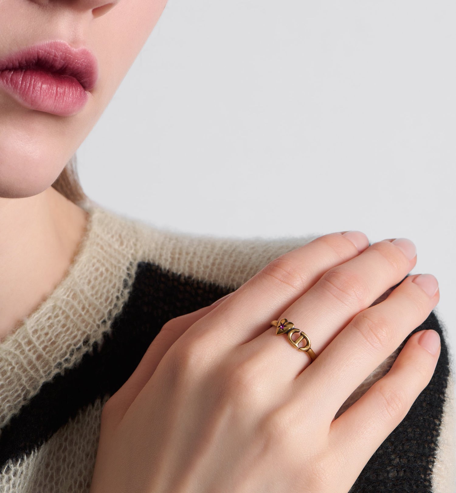 Lucky Charms Ring Antique Gold Finish Metal And Pink Crystal