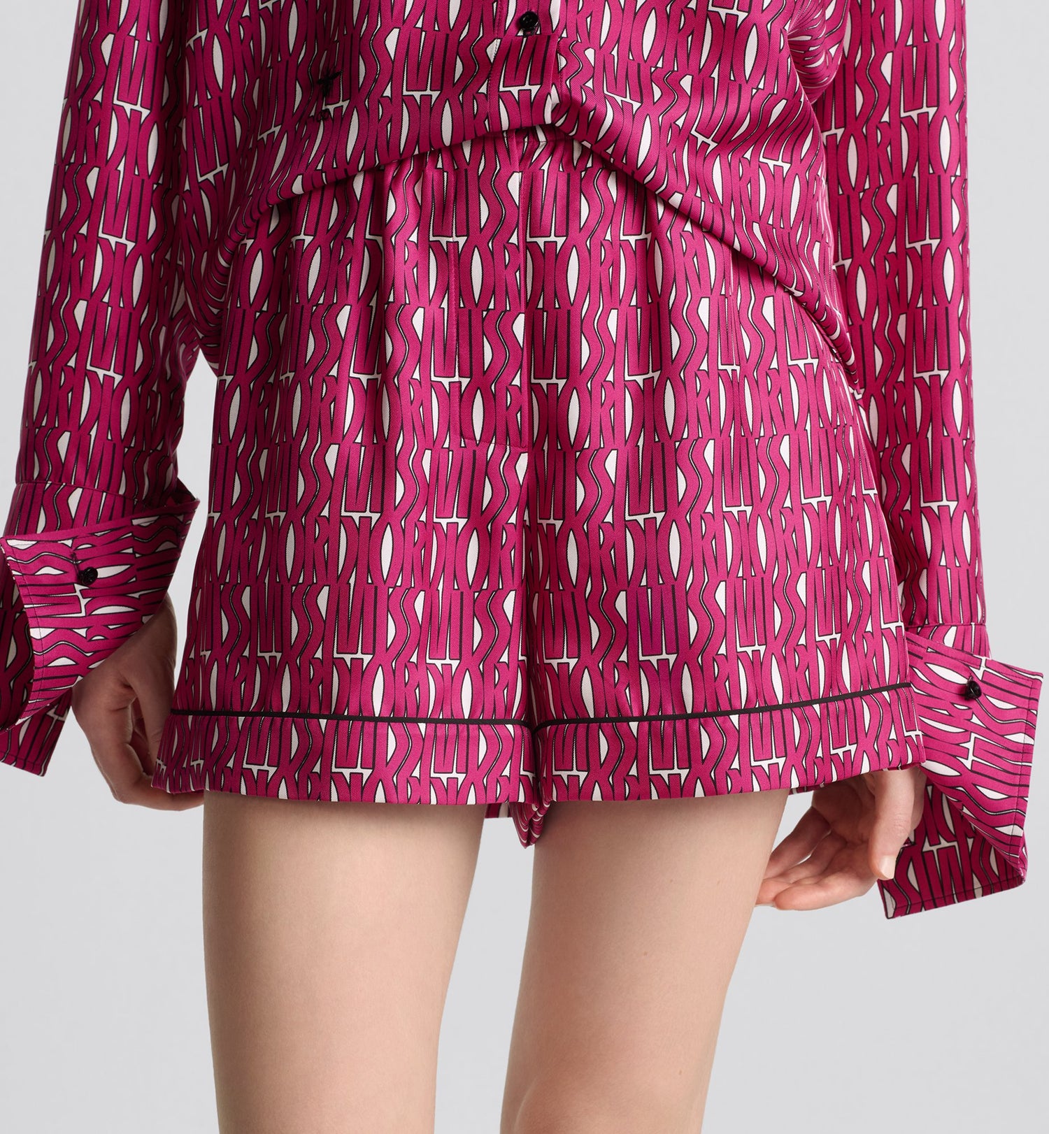 Shorts White Silk Twill With Fuchsia Miss Dior Allover Motif