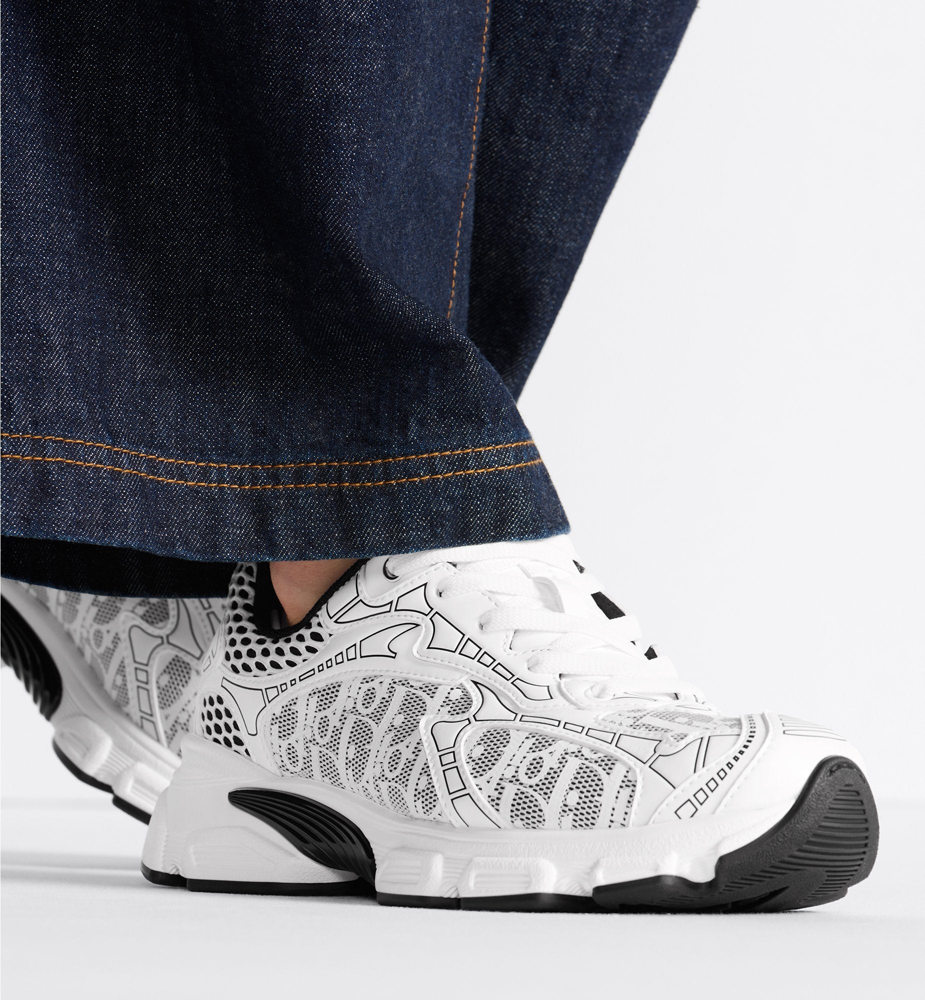 Vibe Sneaker White Mesh Printed With Oblique Motif And White And Black Leather-Effect Panels