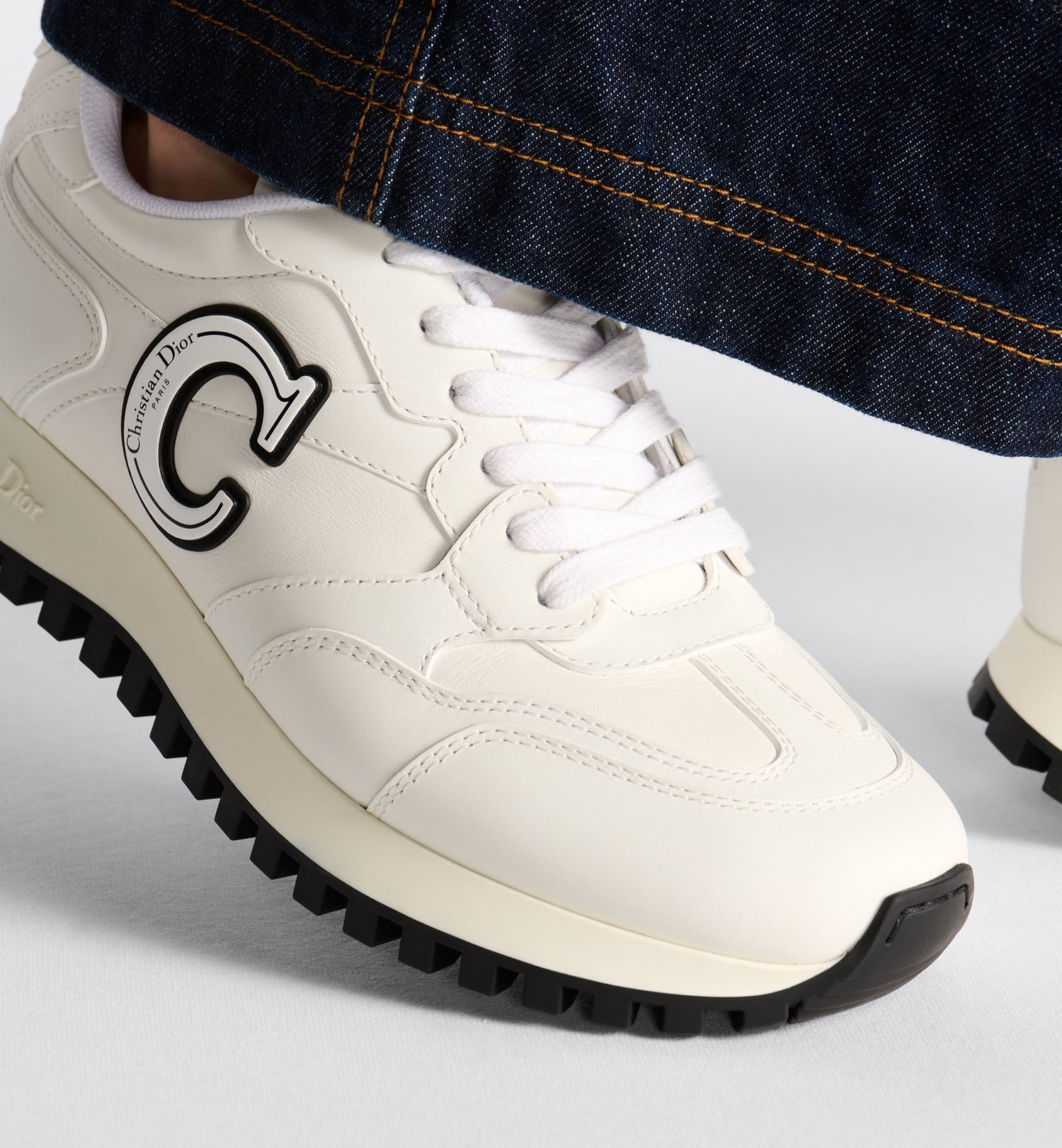 C Est Dior Sneaker White Calfskin