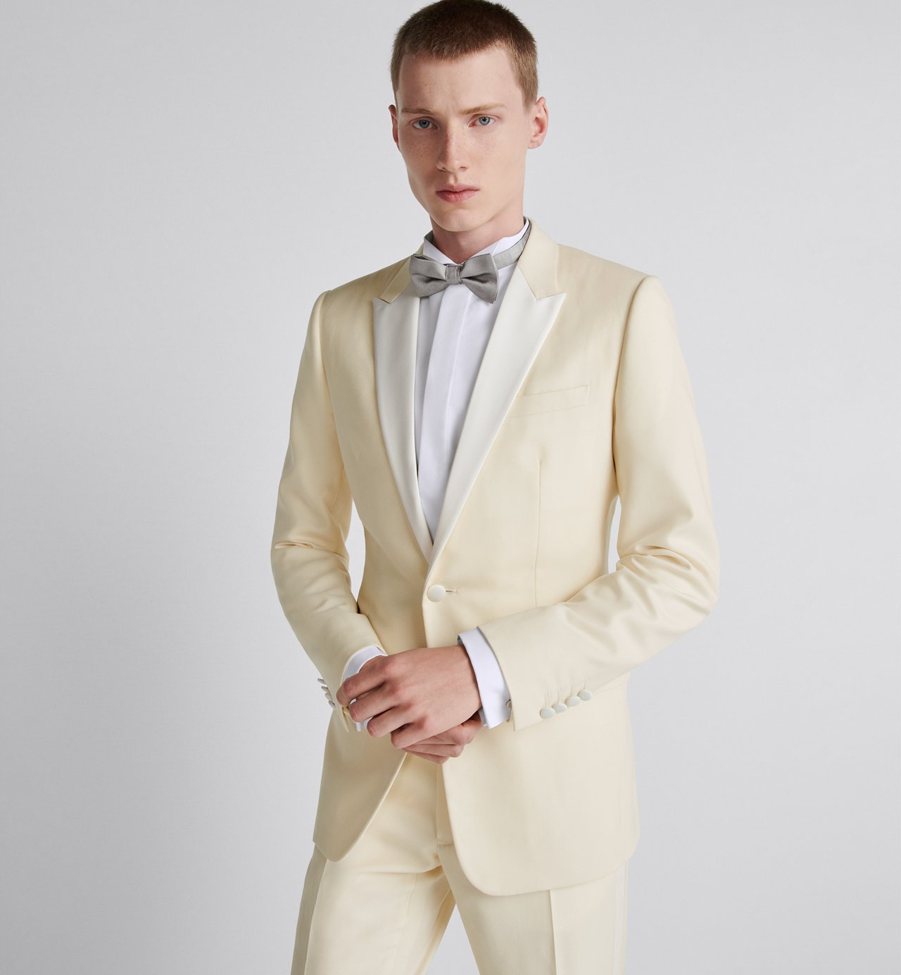 Classic Tuxedo Ecru Sandblasted Virgin Wool