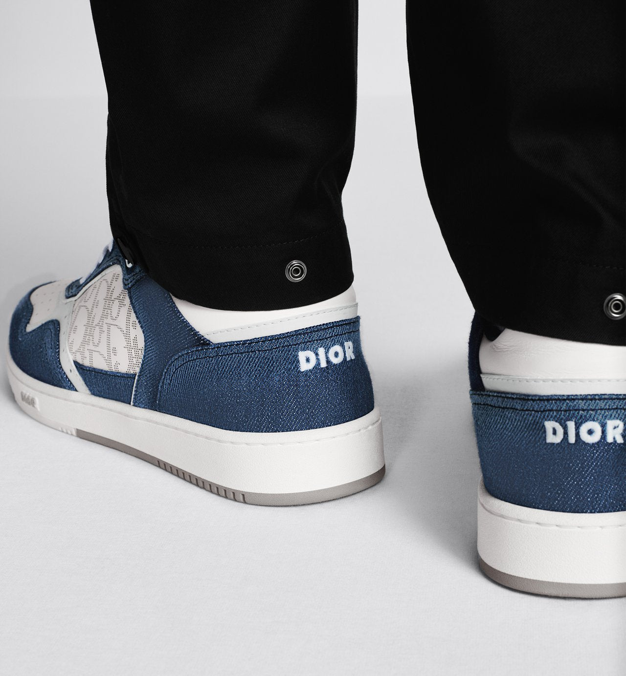 B27 Low Top Sneaker White Smooth Calfskin Blue Denim And White Dior Oblique Galaxy Leather