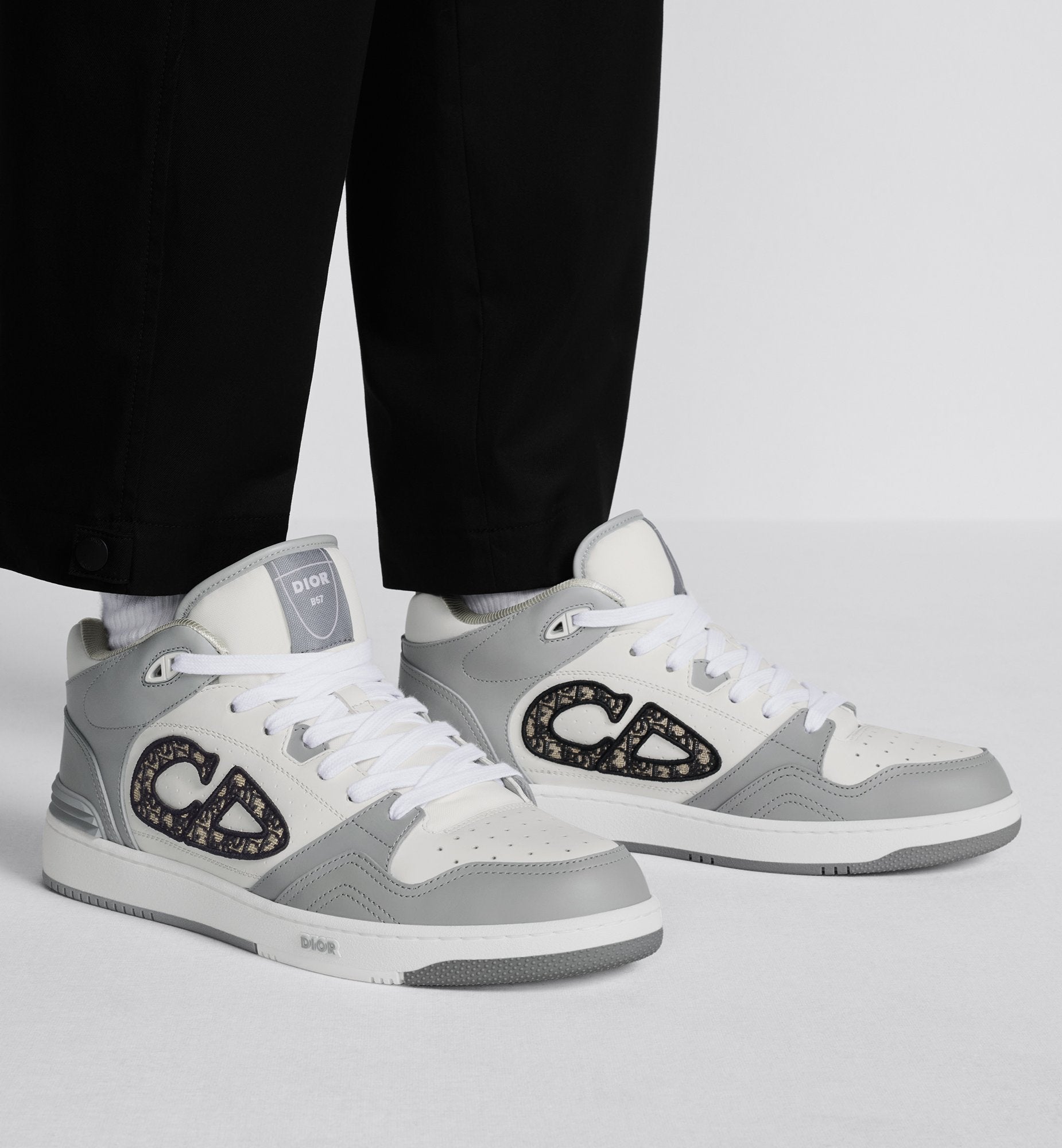 B57 Mid Top Sneaker Gray And White Smooth Calfskin With Beige And Black Dior Oblique Jacquard