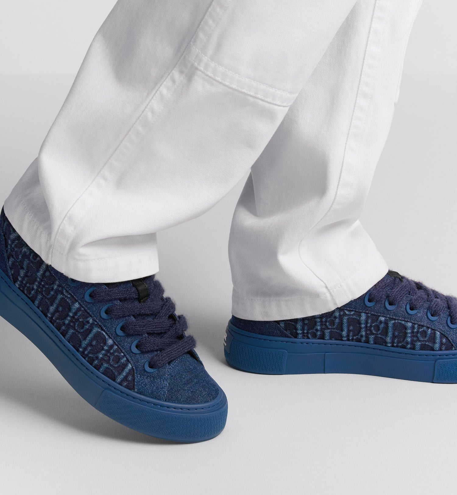 B33 Sneaker Blue Dior Oblique Denim