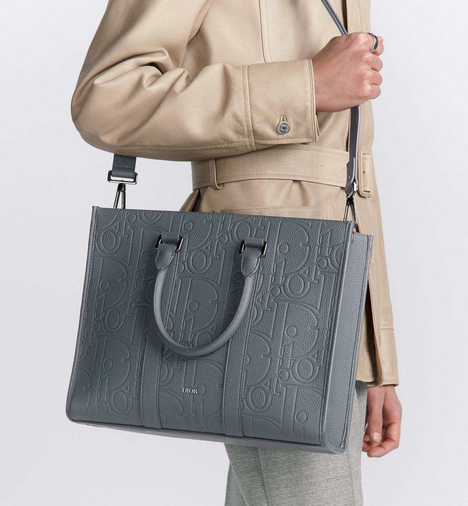 Medium East-West Tote Bag Deep Gray Dior Gravity Leather And Deep Gray Grained Calfskin