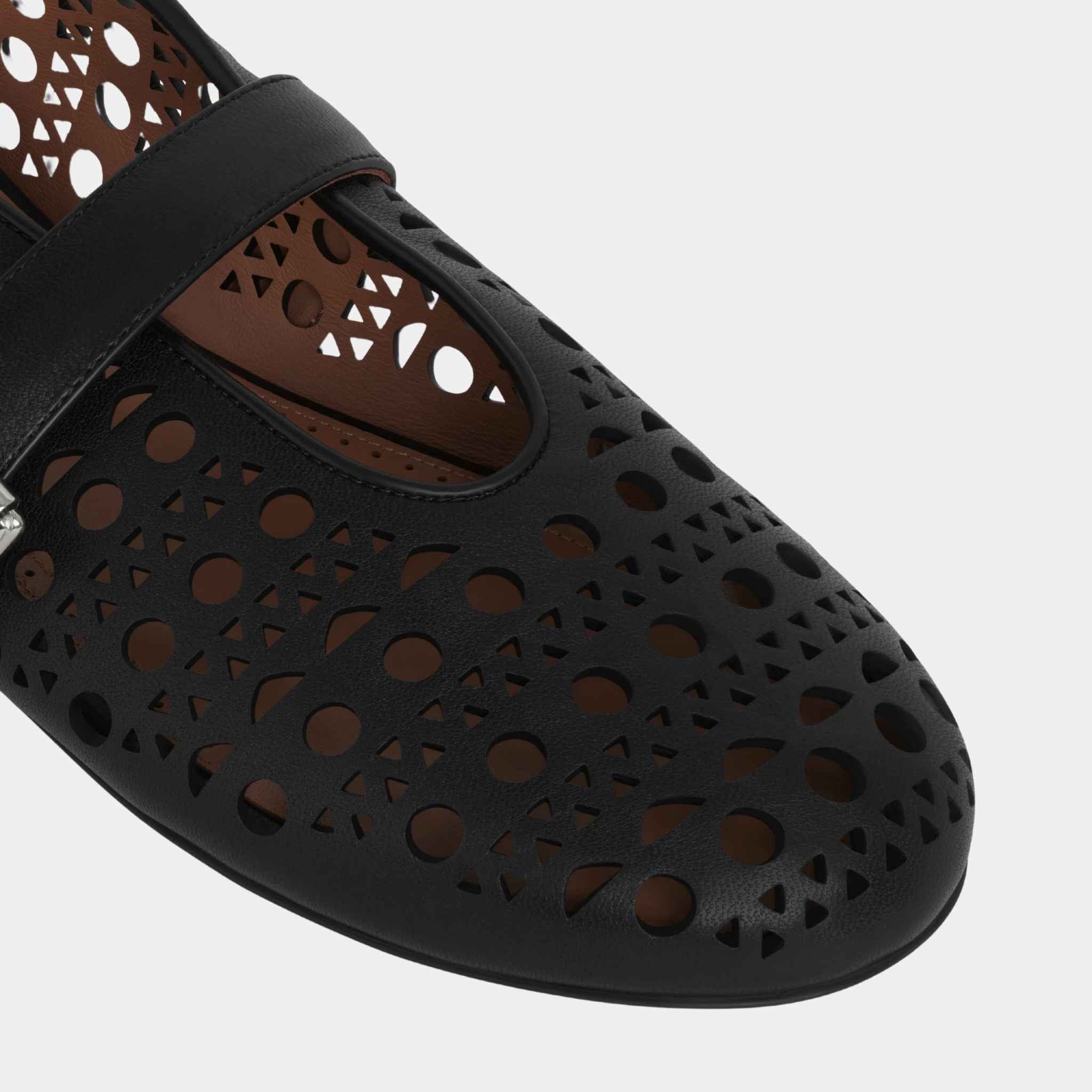 Alaïa Ballet Flats In Vienne Lambskin, Black, Close