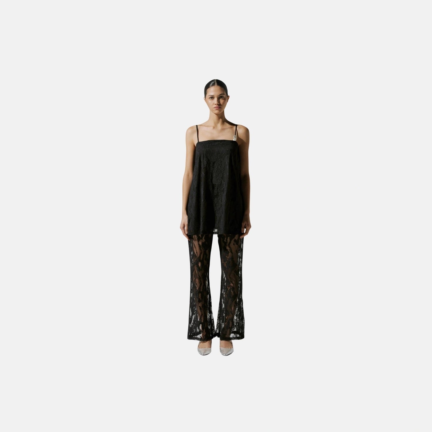 Baobab Porto Top, Black Pepper, Model, Front