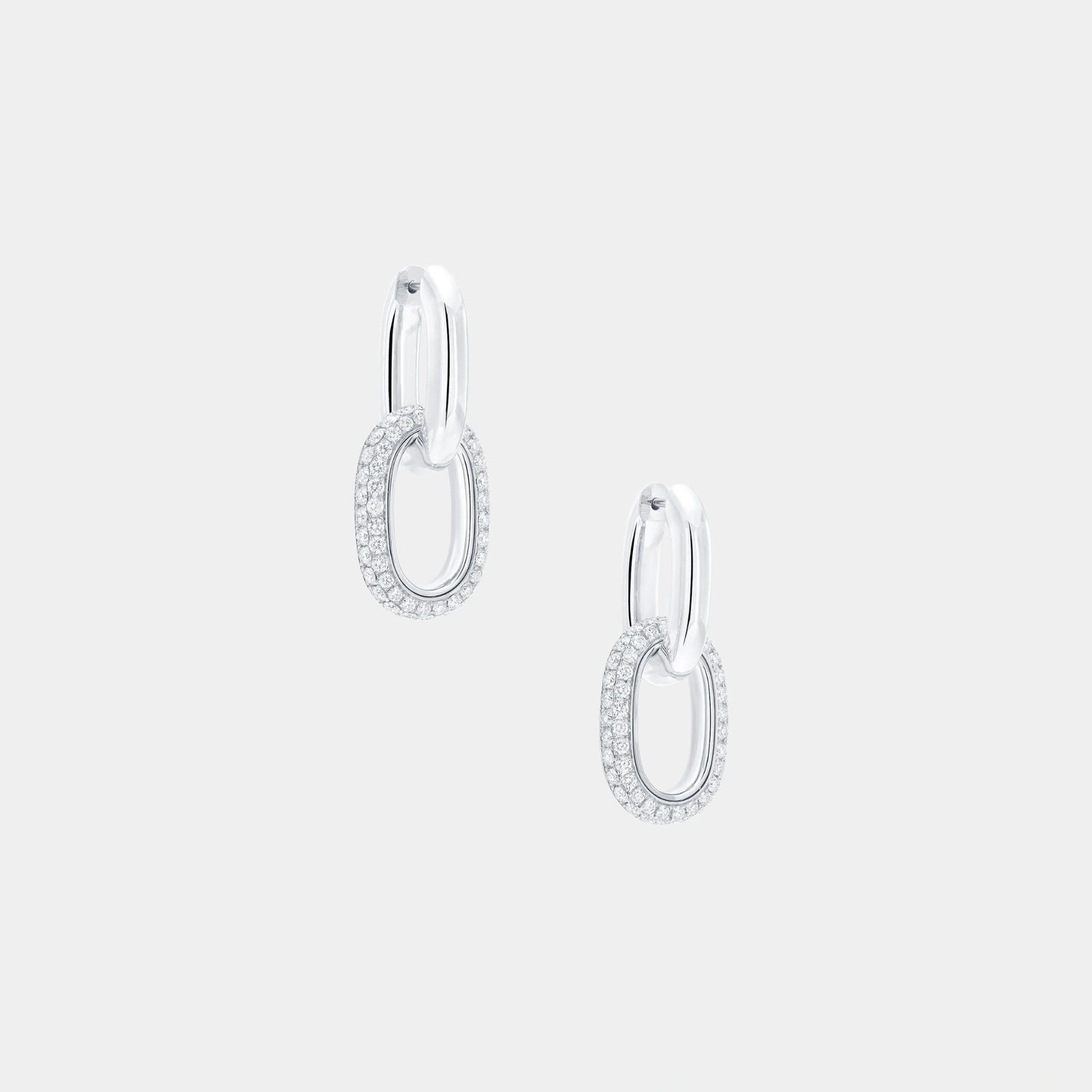 Graff Be Be Together Diamond Earrings White Gold, Side