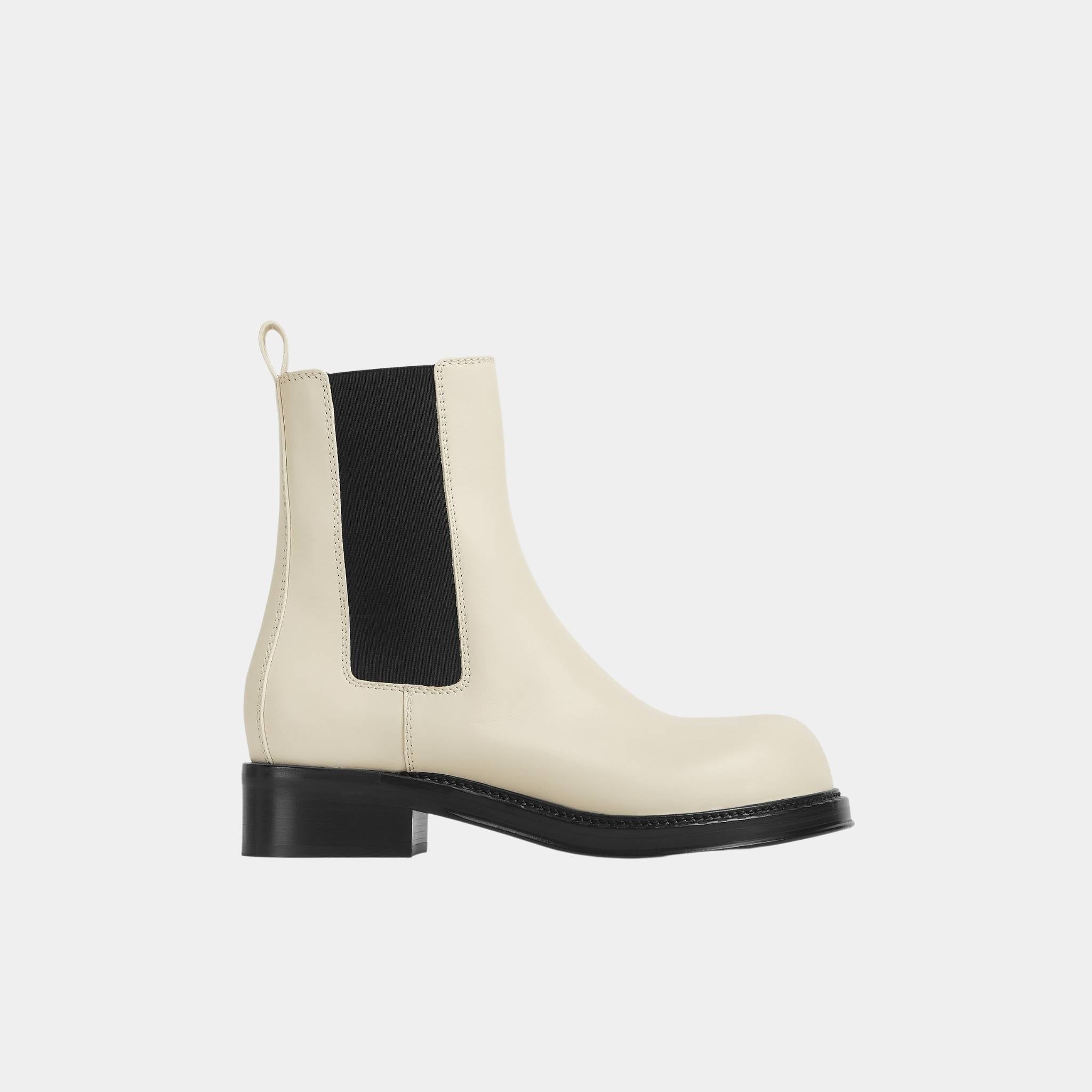 Bottega Veneta Cliff Chelsea Boot Calfskin with Voluminous Toe Shape, Sea Salt, Side