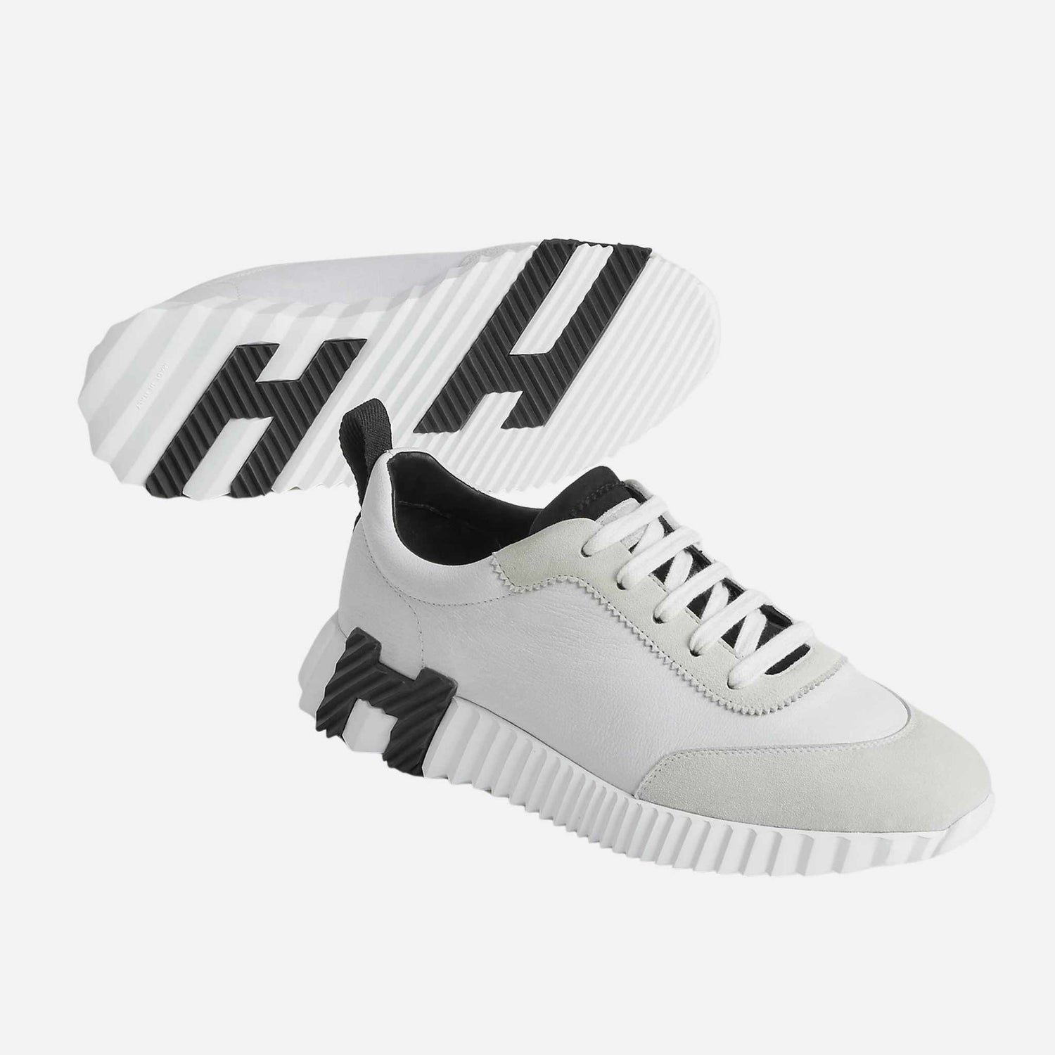 Hermes Bouncing Sneaker Sport Goatskin Suede Women, Blanc, Front