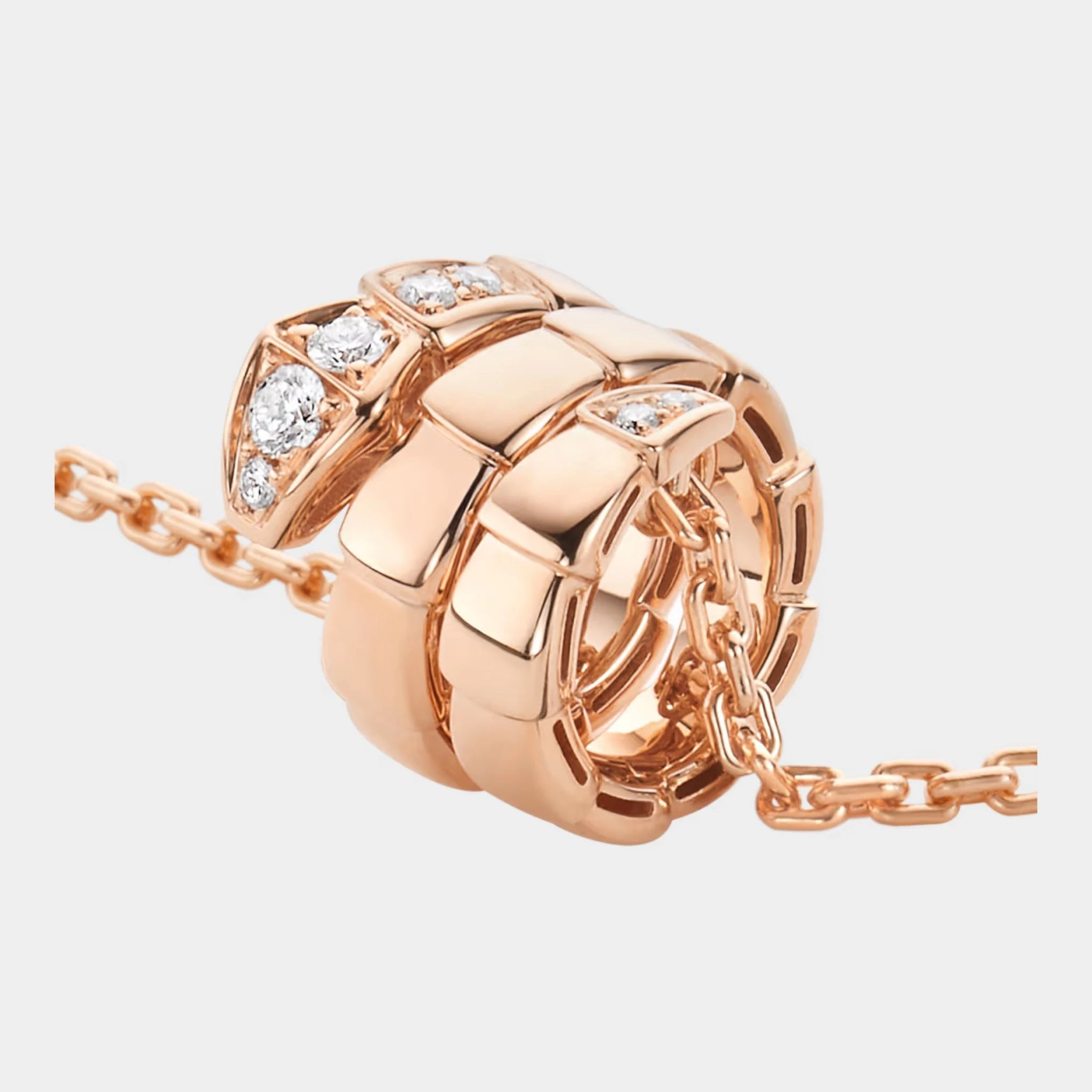 Serpenti Viper Necklace Rose Gold, Closeup