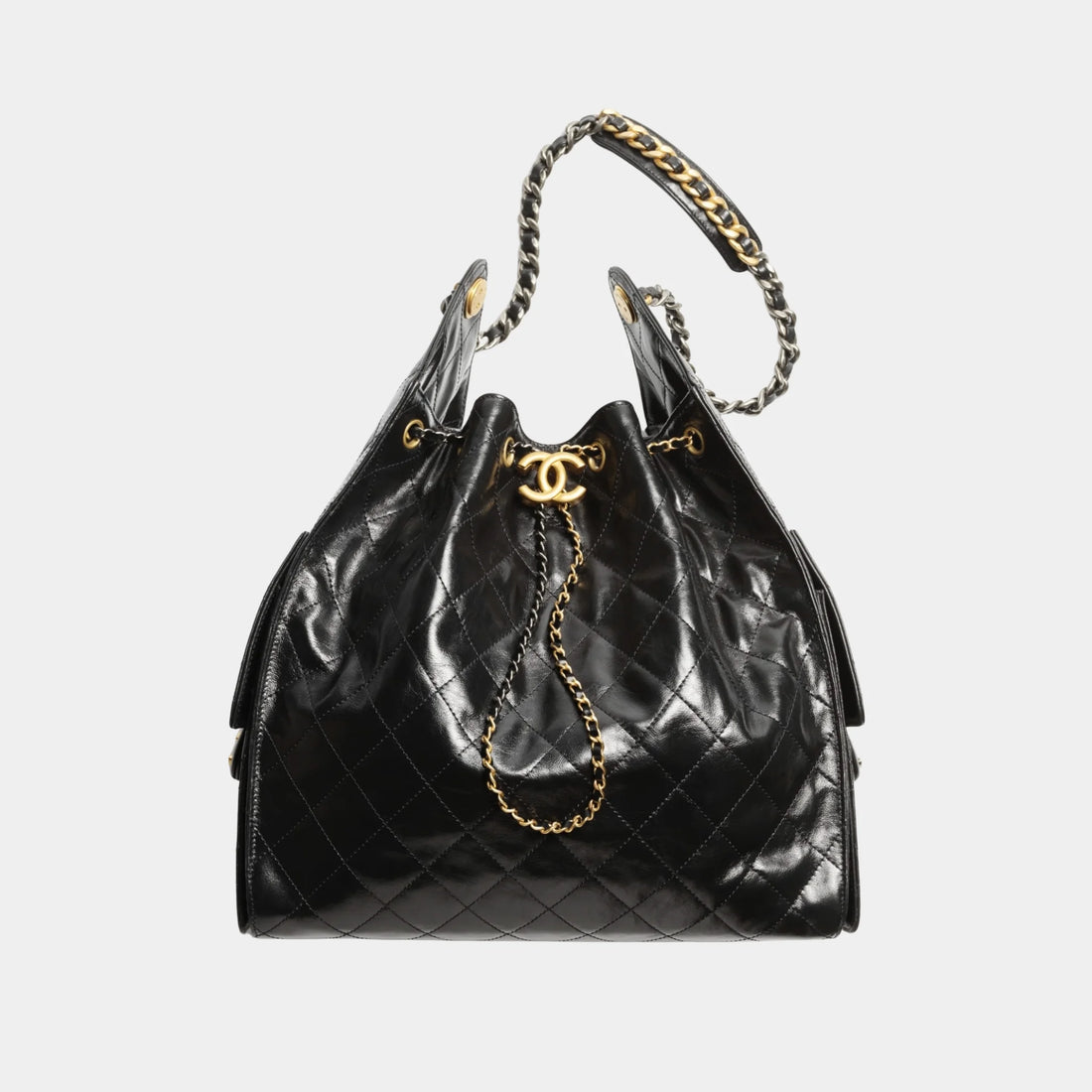 Chanel 25 Medium Handbag in Shiny Crumpled Calfskin, Black, Front
