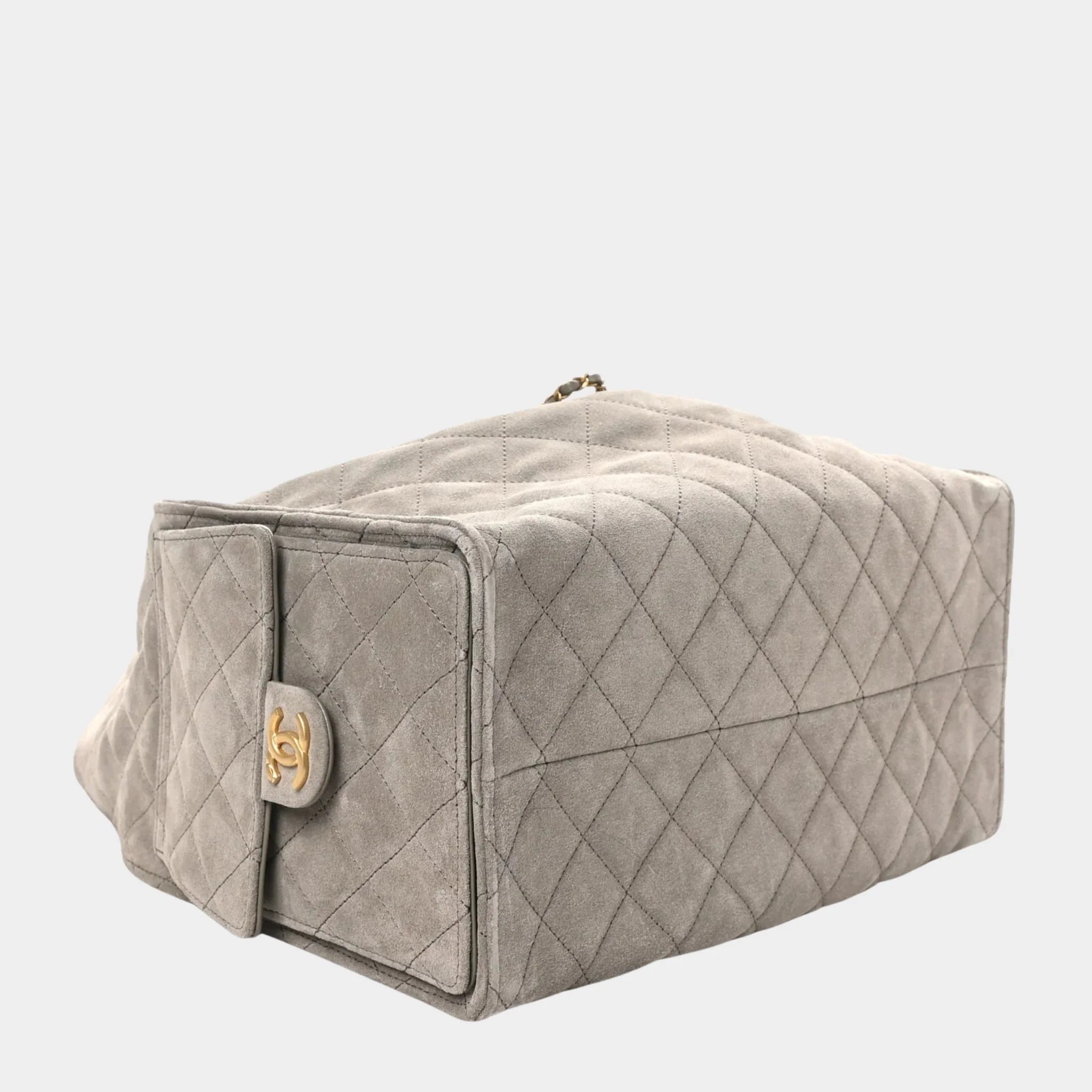 Chanel 25 Medium Handbag Suede &amp; Gold Tone Metal