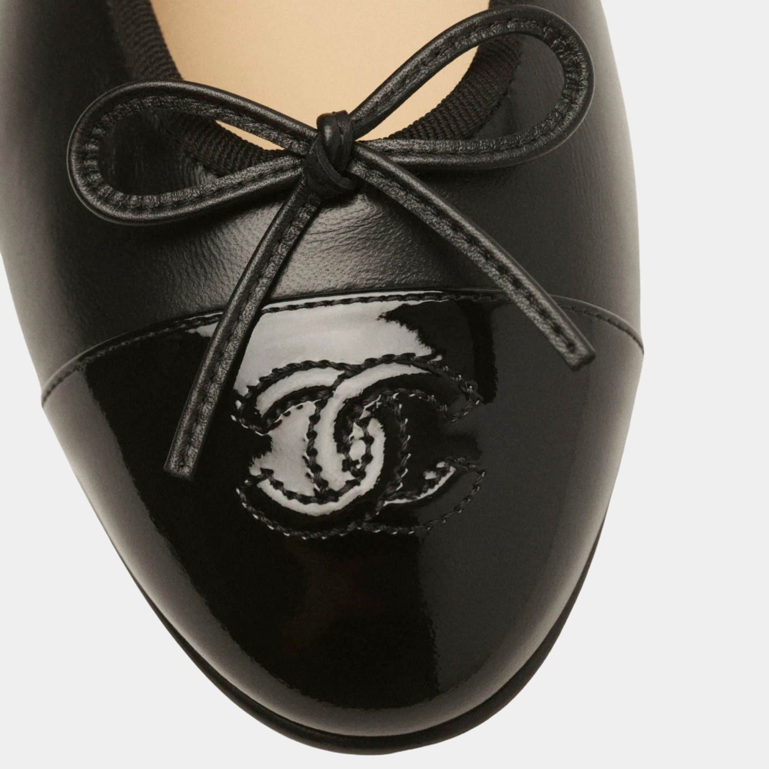 Chanel Ballerinas in Lambskin and Varnished Calf, Black, Back