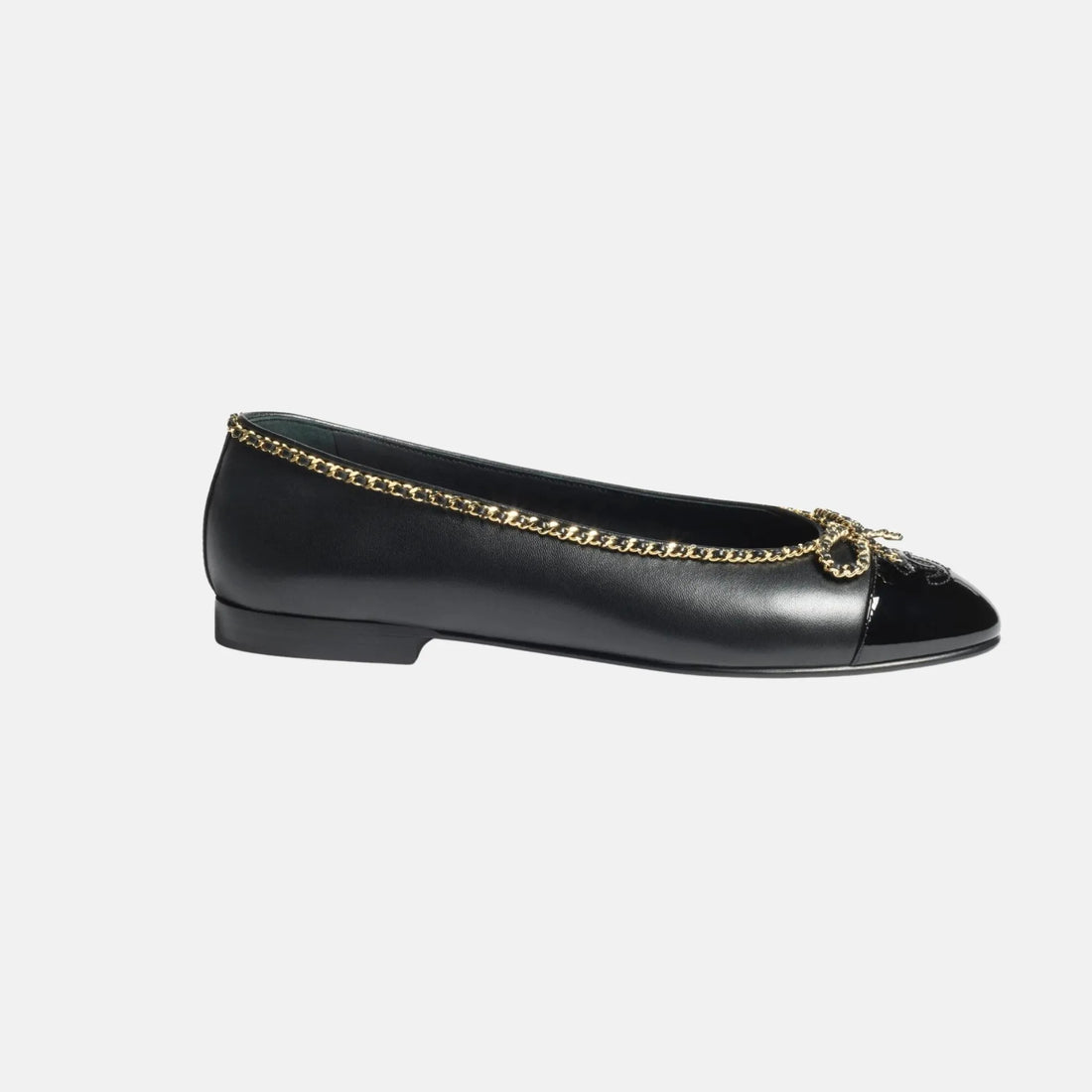 Chanel Ballerinas in Lambskin and Varnished Calfskin, Side